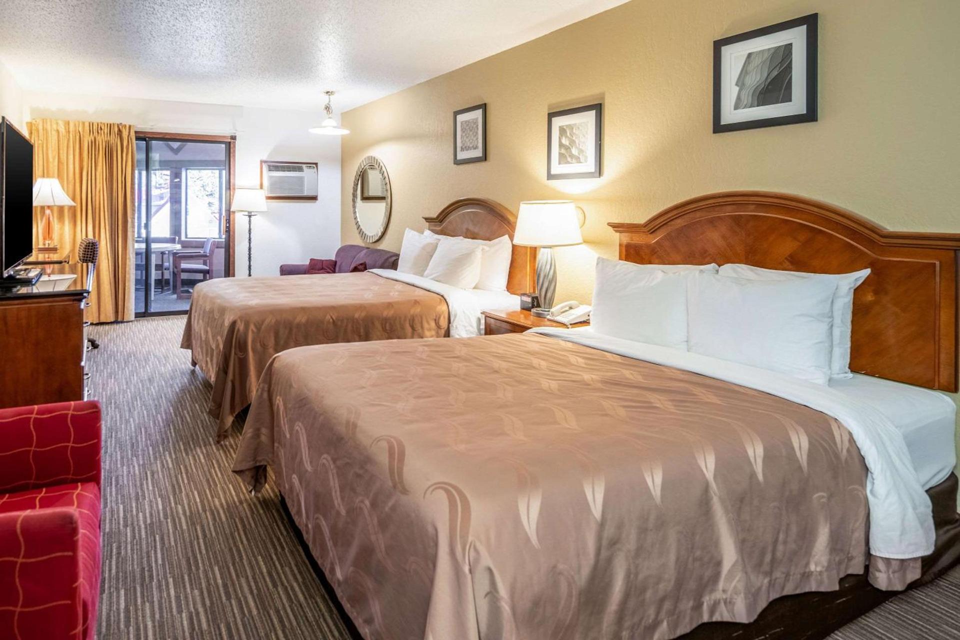 Quality Inn Keystone near Mount Rushmore photo 35