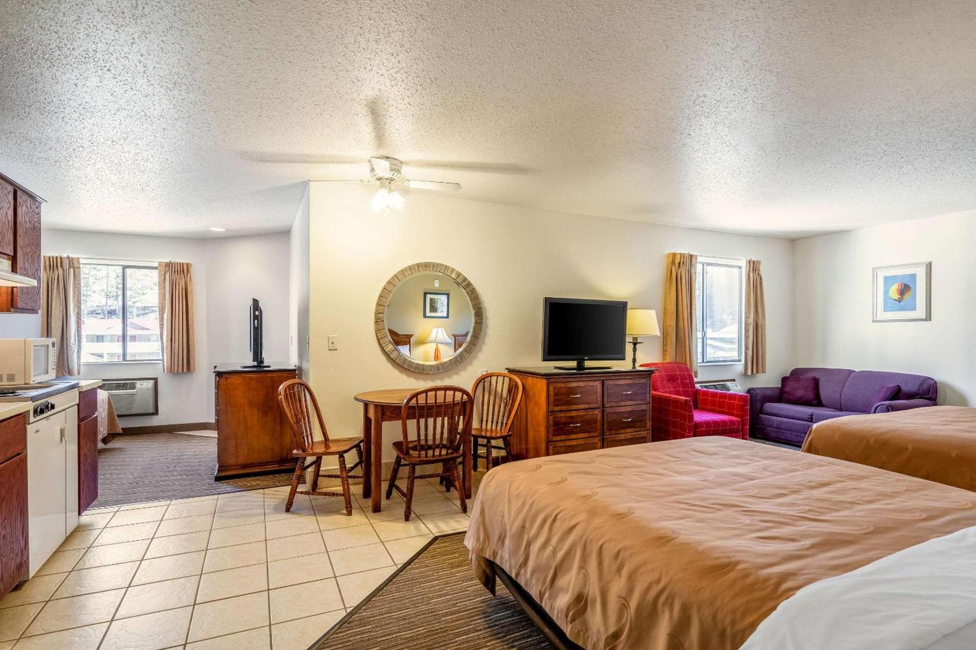 Quality Inn Keystone near Mount Rushmore photo 16