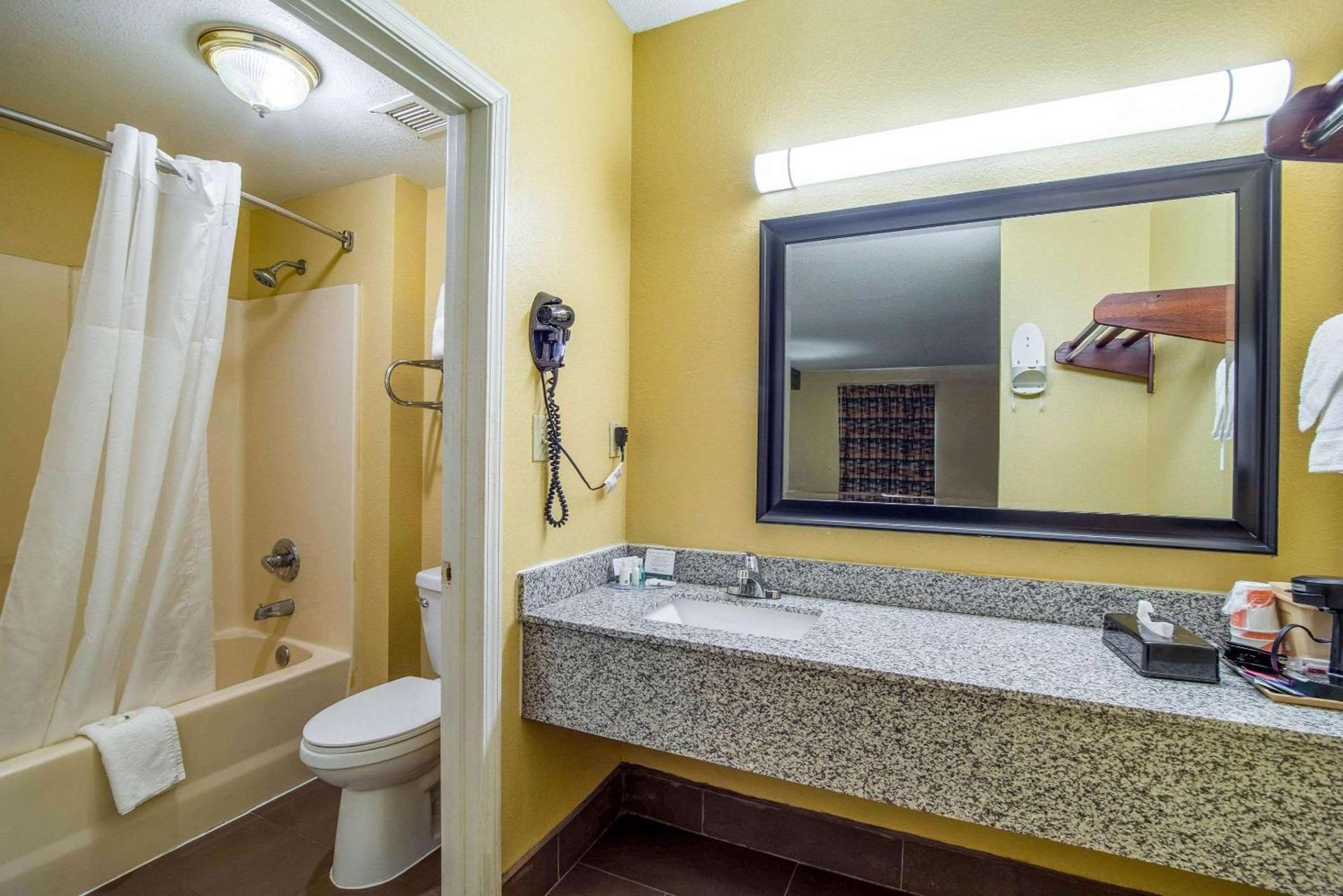 Quality Inn West Columbia - Cayce photo 26