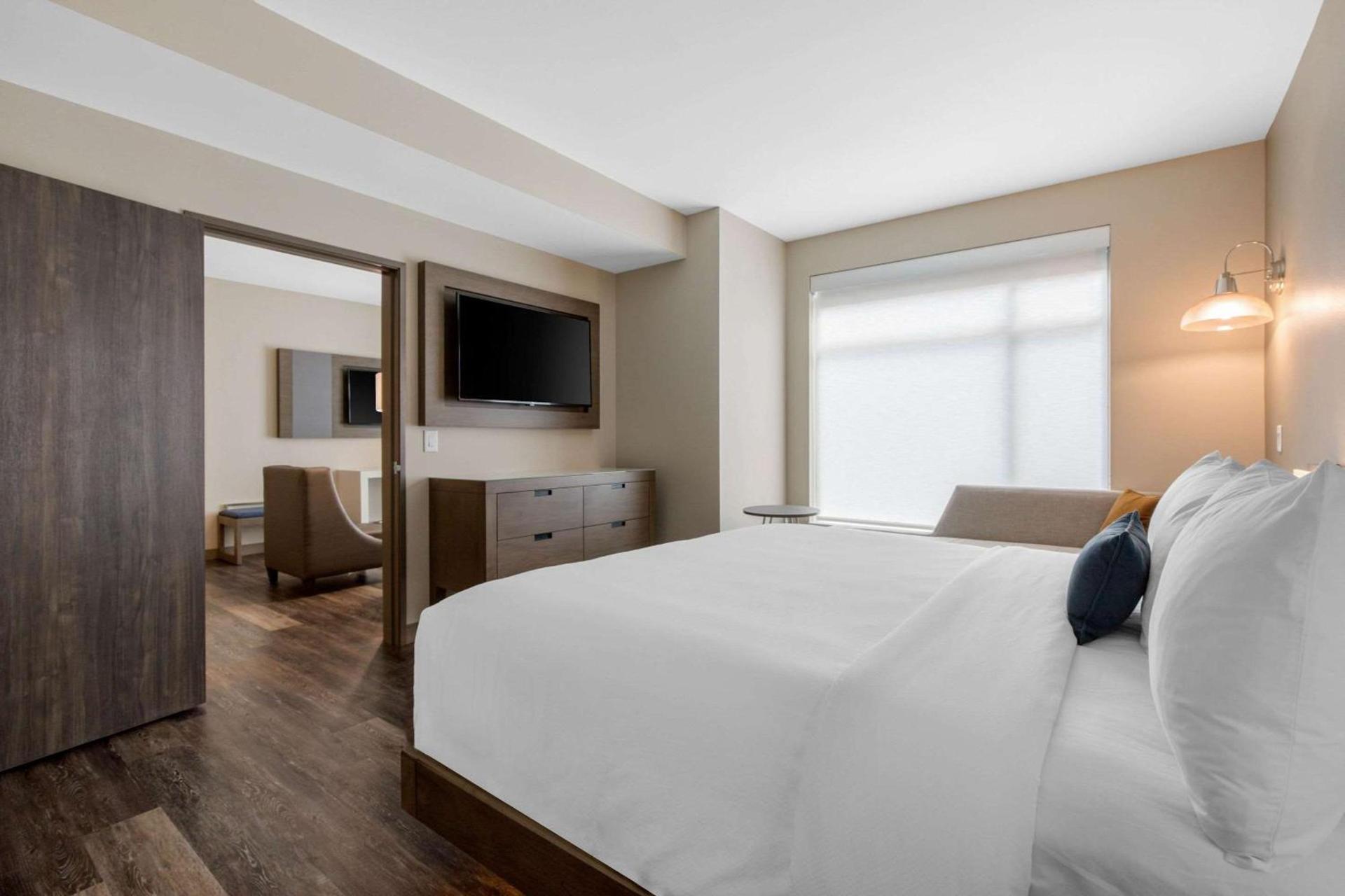 DoubleTree by Hilton Summerville Nexton photo 63