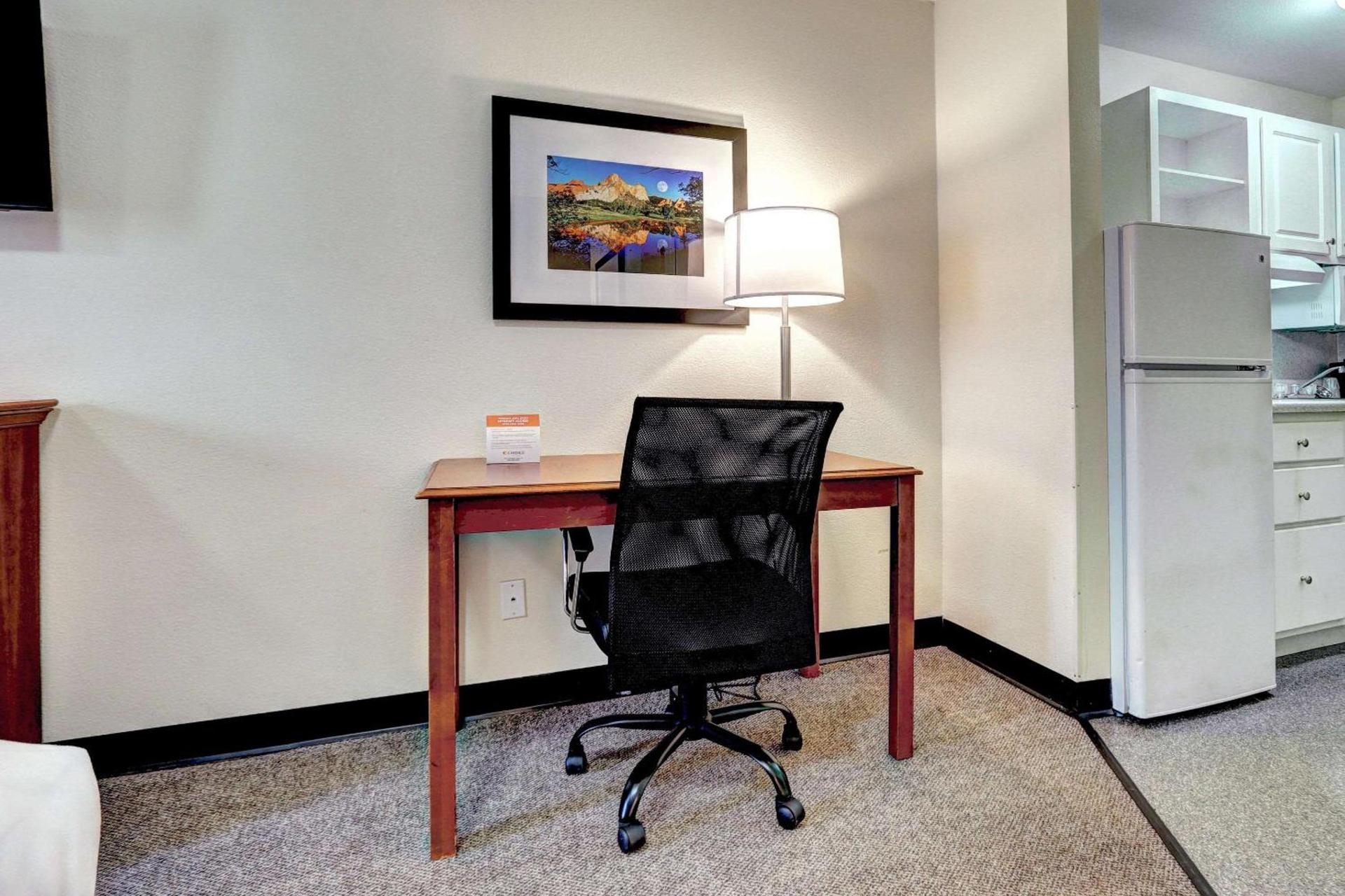 Suburban Studios Westminster Denver North photo 16