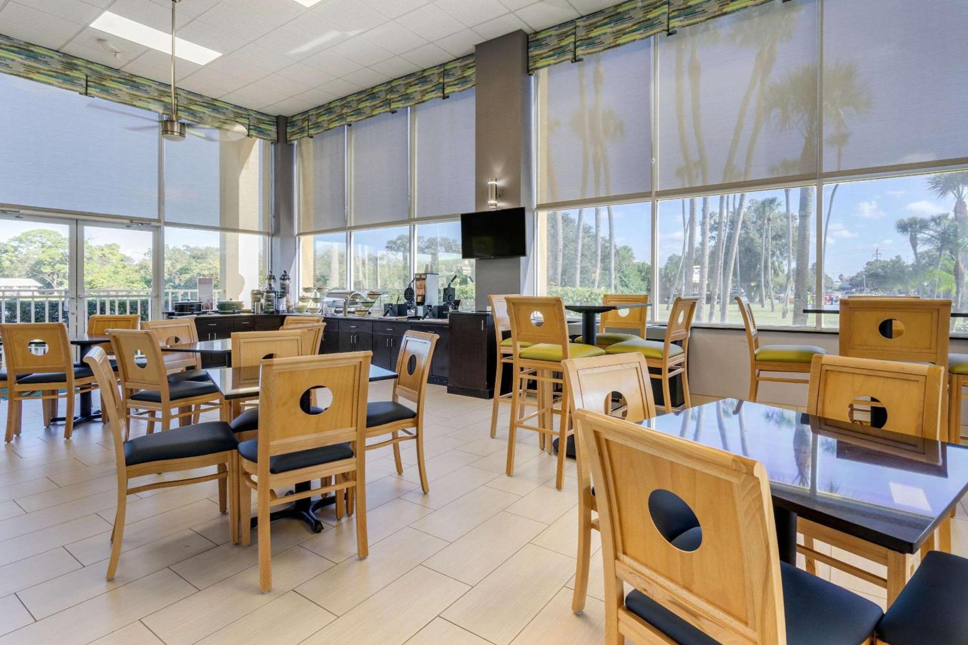 Quality Inn Bradenton North I-75 photo 5