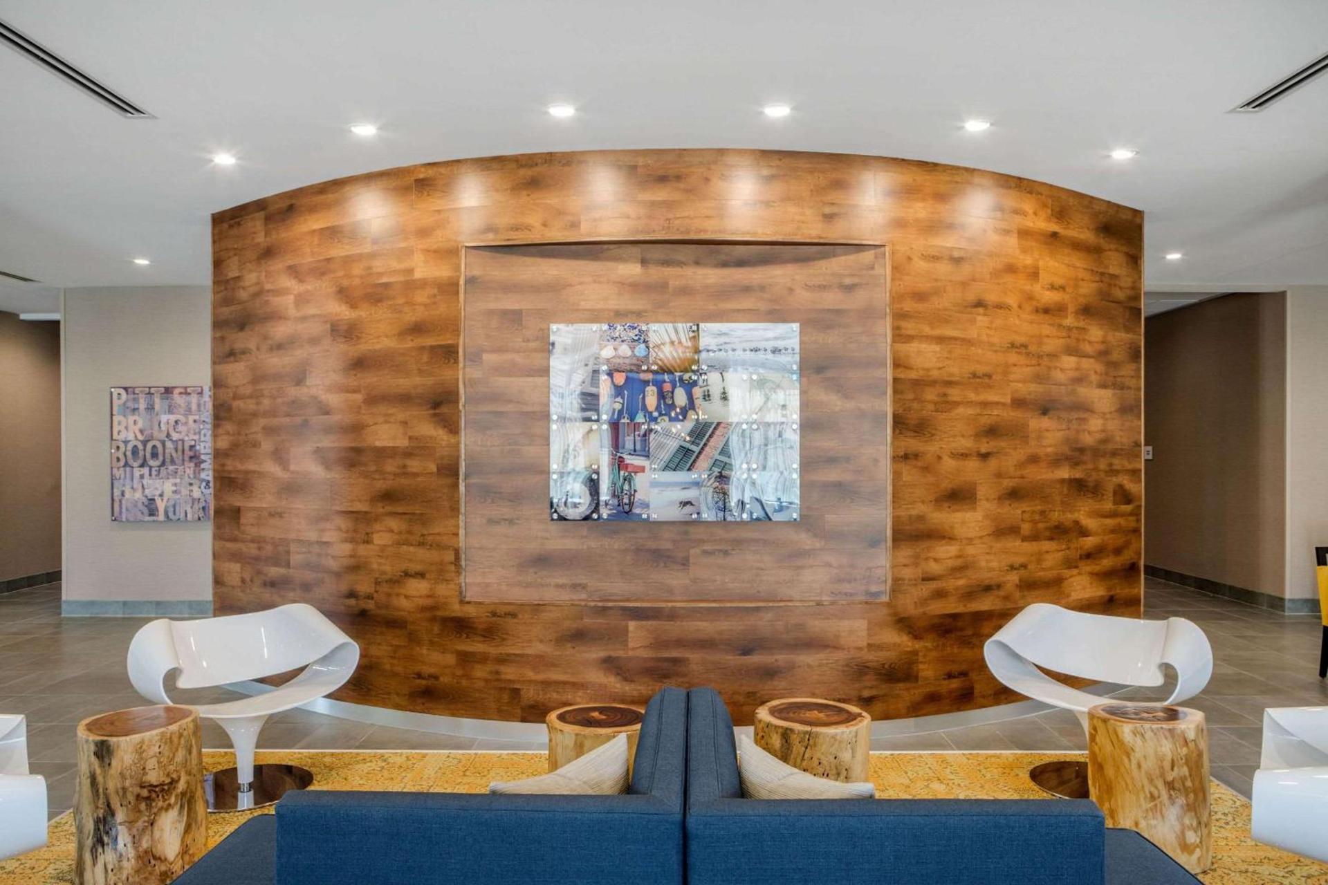 DoubleTree by Hilton Summerville Nexton photo 6