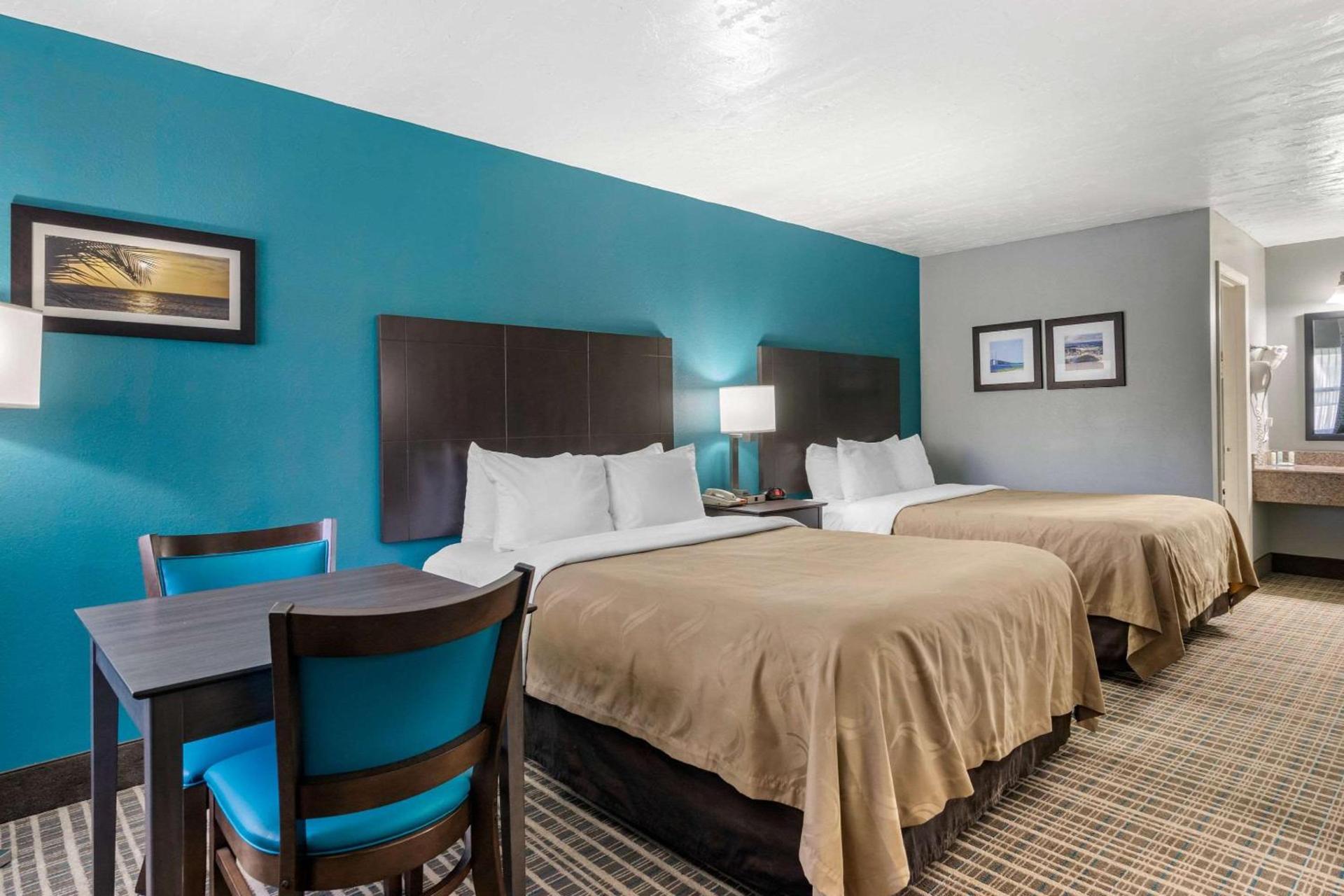 Quality Inn Bradenton North I-75 photo 9