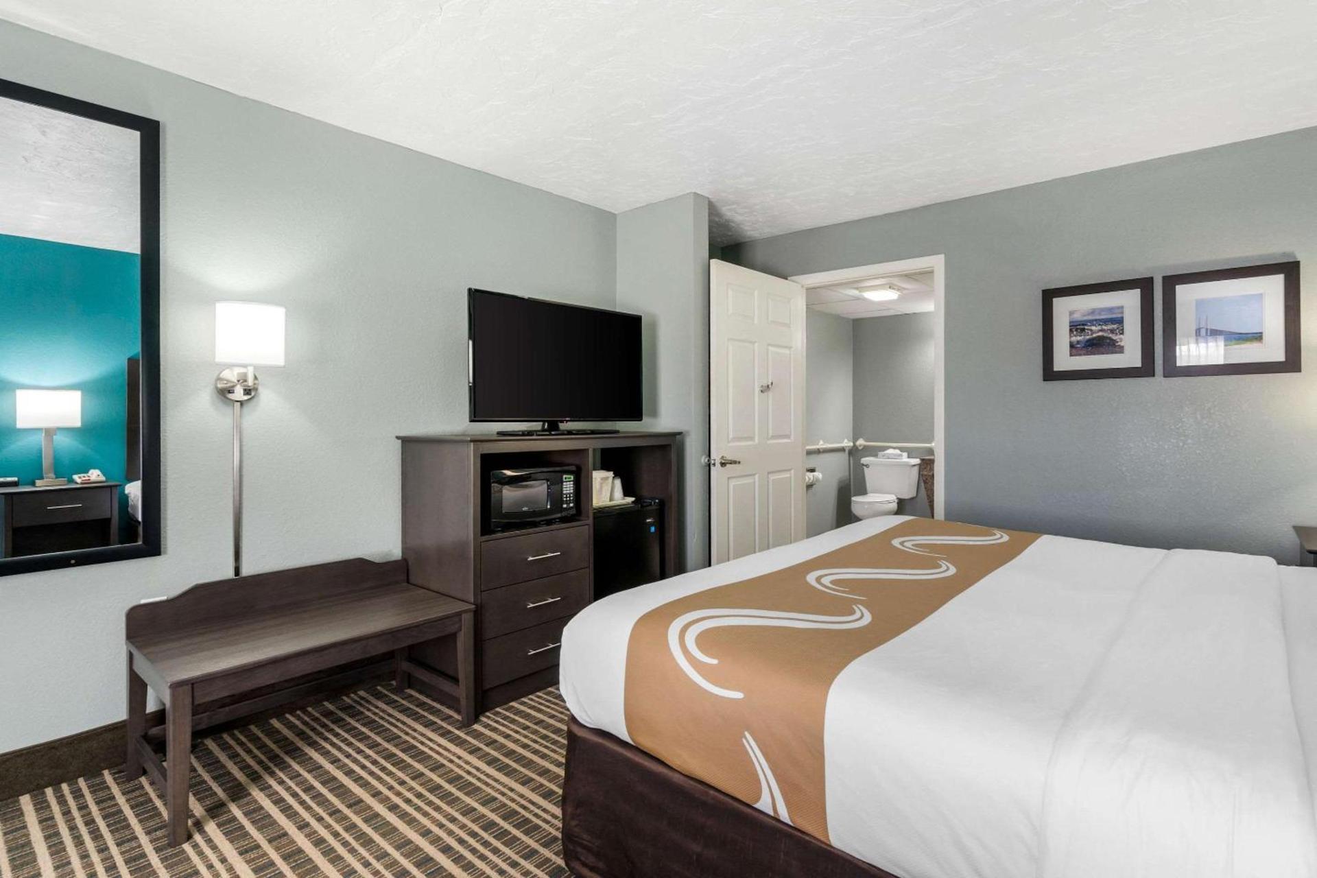 Quality Inn Bradenton North I-75 photo 15