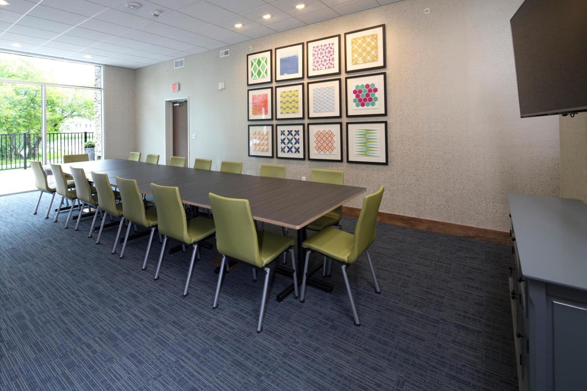 Holiday Inn Express & Suites Alpena - Downtown by IHG photo 11