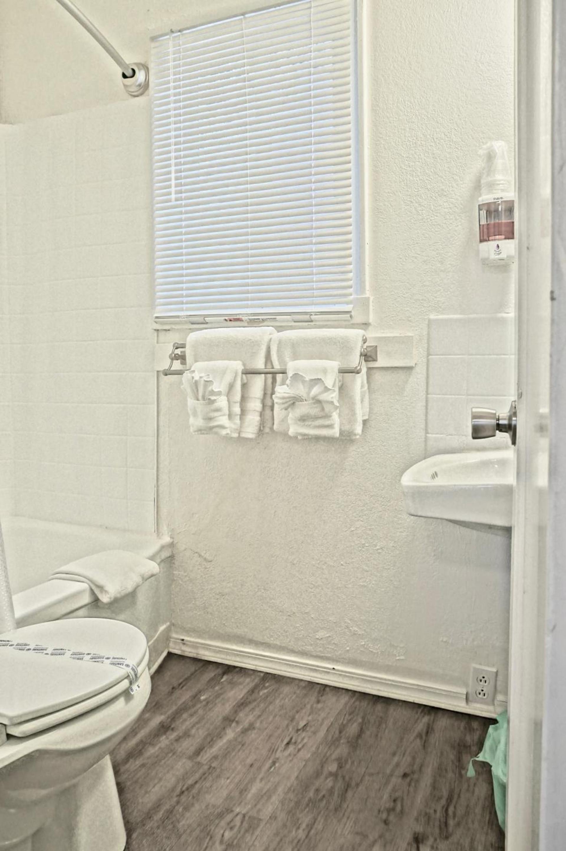 Arbor Inn Motel Oakridge photo 6