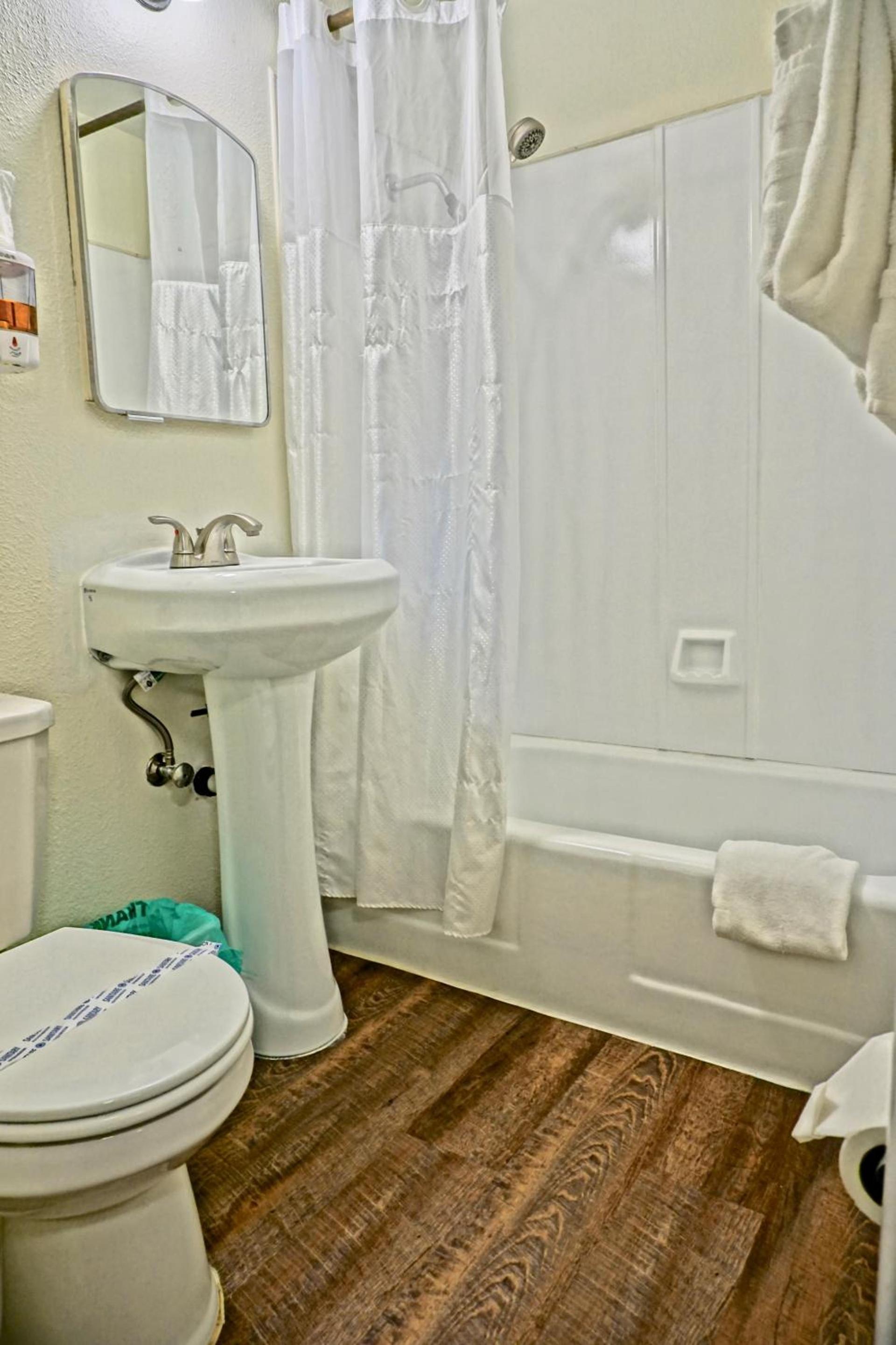 Arbor Inn Motel Oakridge photo 7