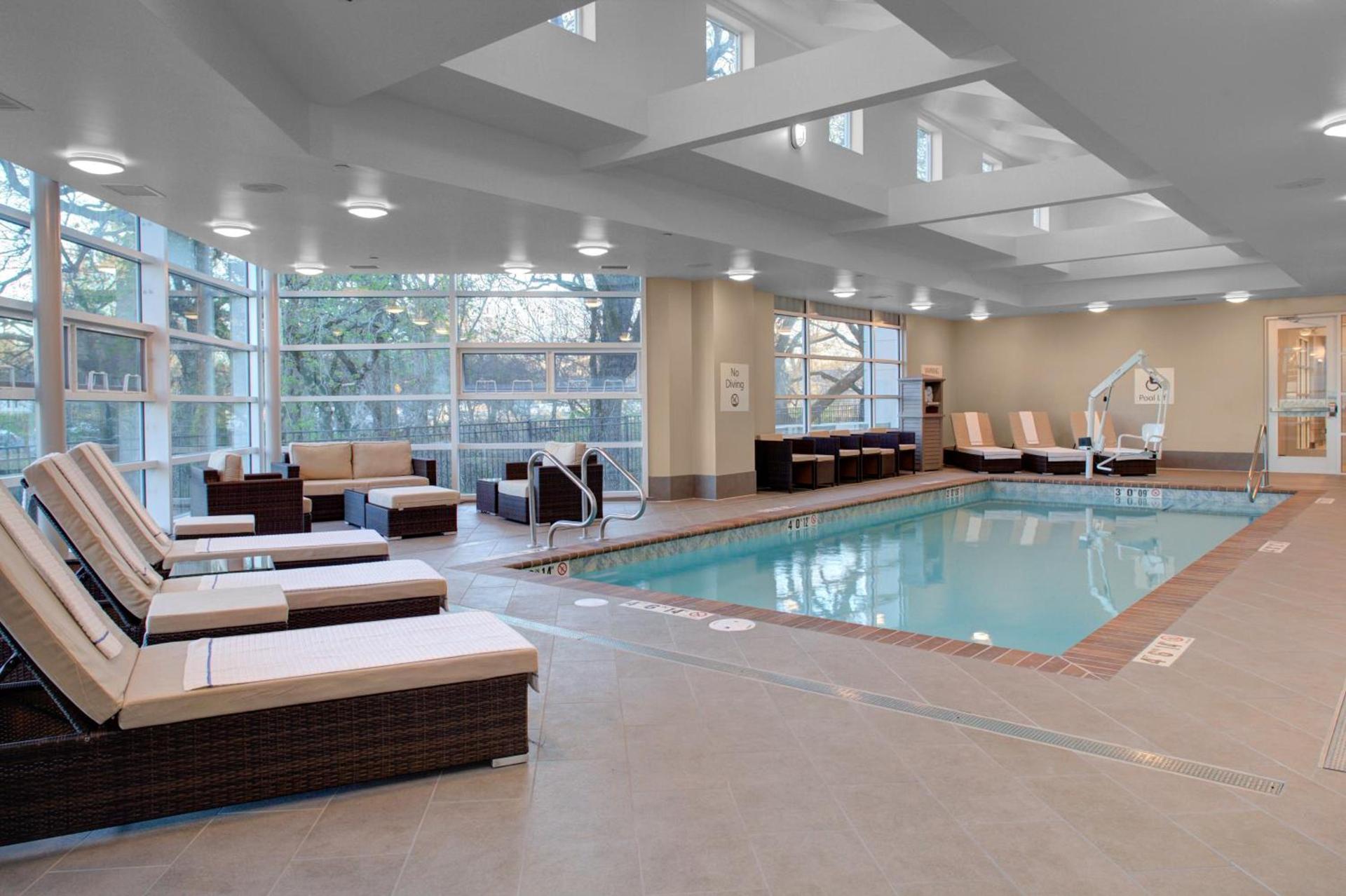Holiday Inn Windsor - Wine Country by IHG photo 25