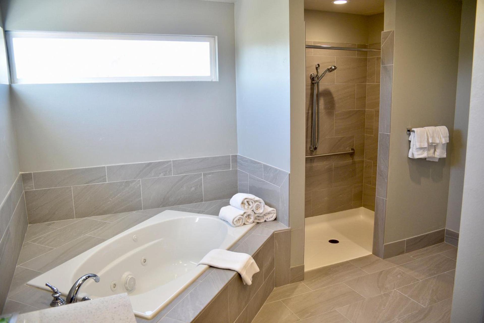 Holiday Inn Windsor - Wine Country by IHG photo 31