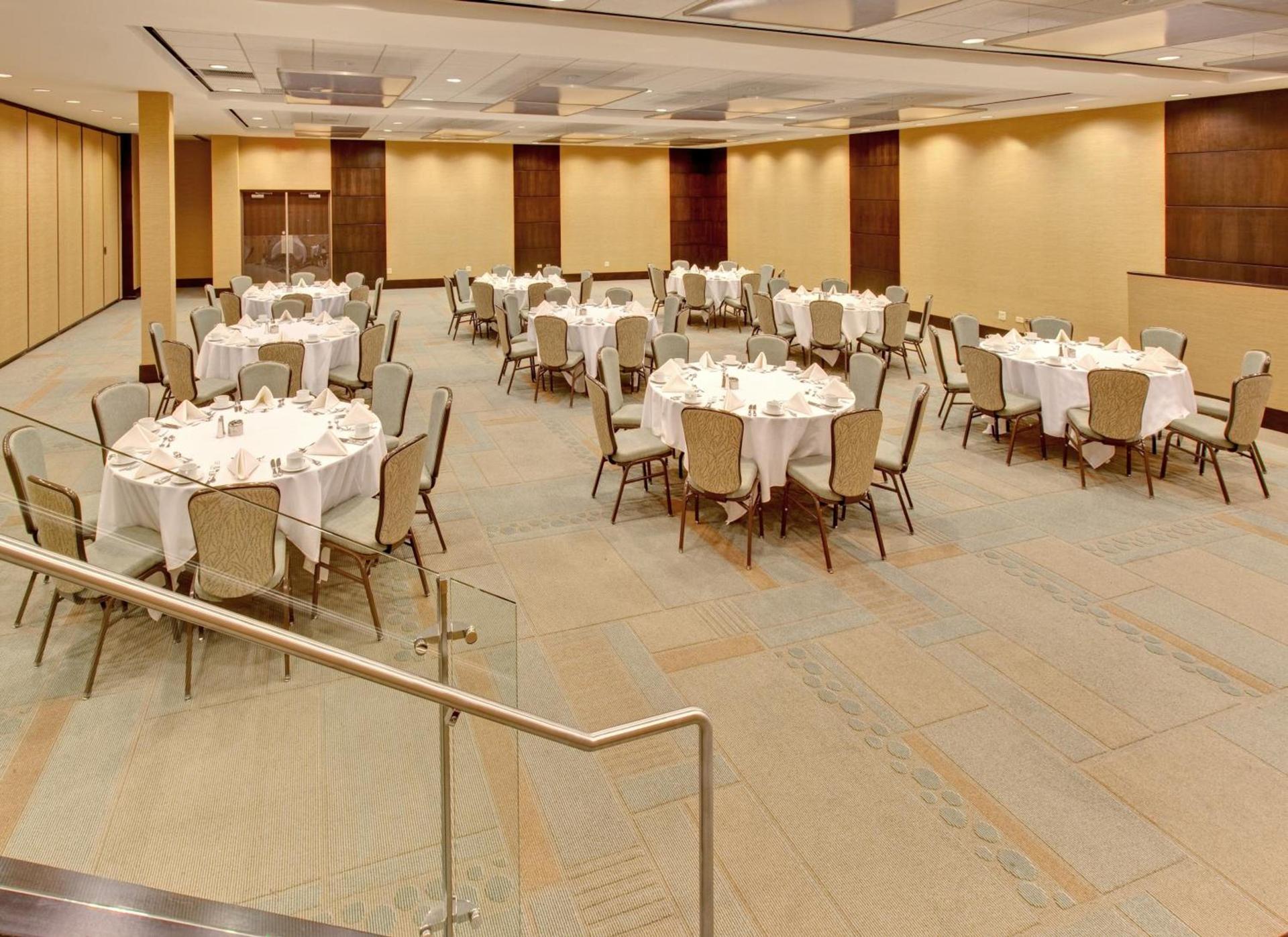 Crowne Plaza Hotel Glen Ellyn/Lombard by IHG photo 41