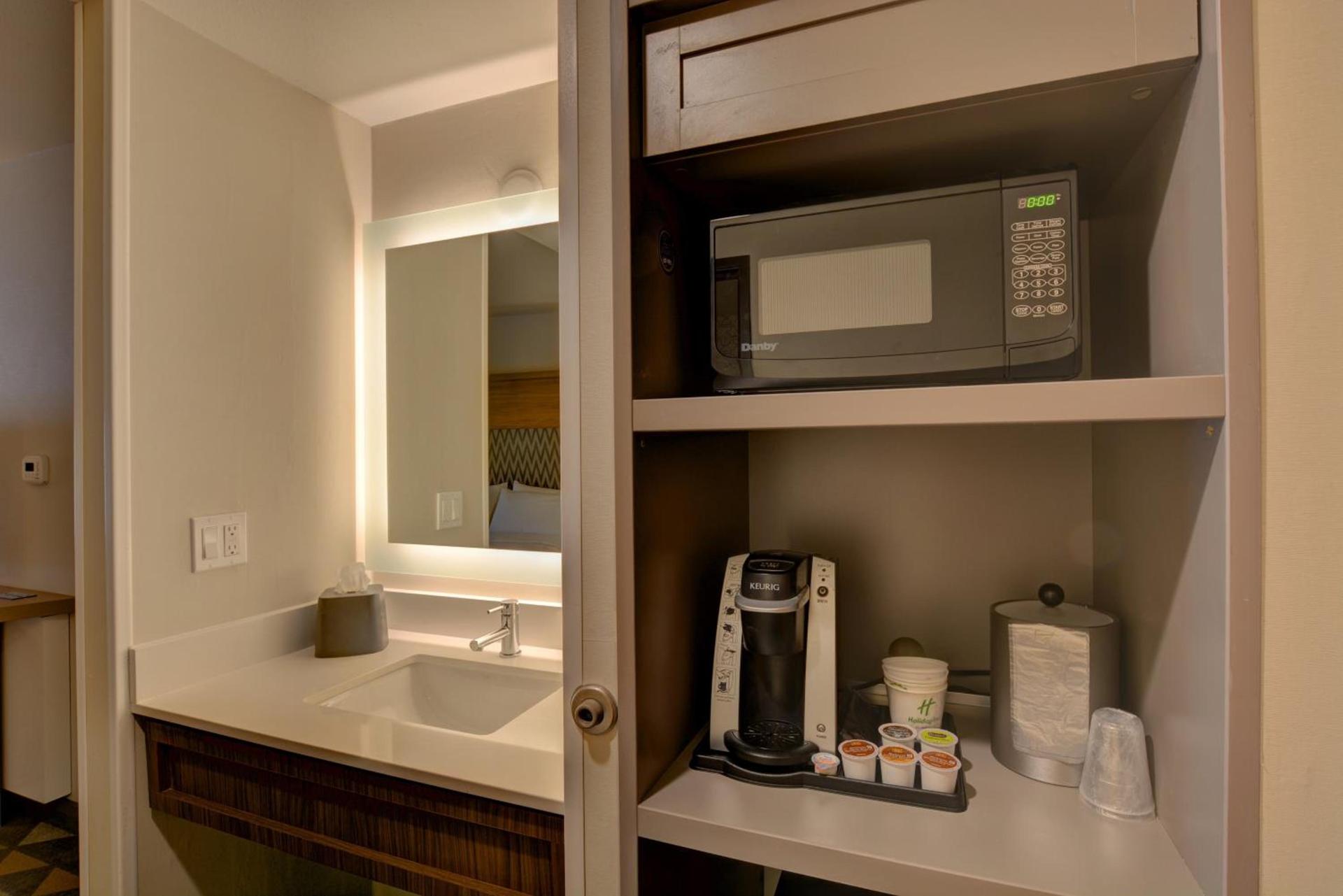 Holiday Inn - Salem by IHG photo 31