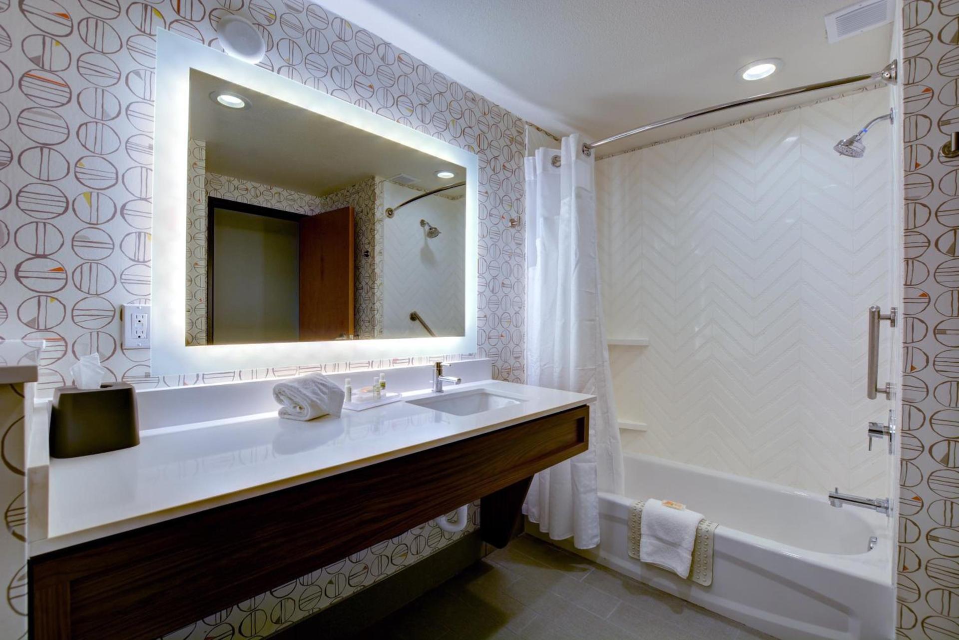 Holiday Inn - Salem by IHG photo 34