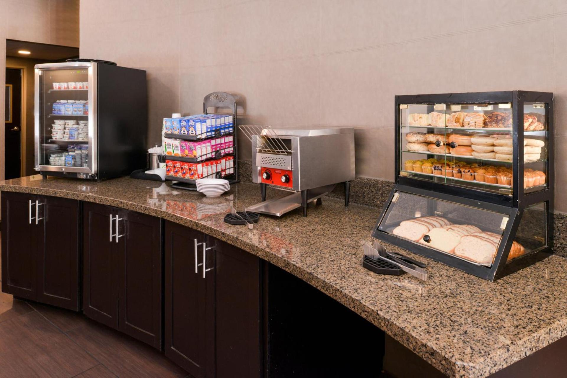 Holiday Inn Amarillo West Medical Center by IHG photo 5