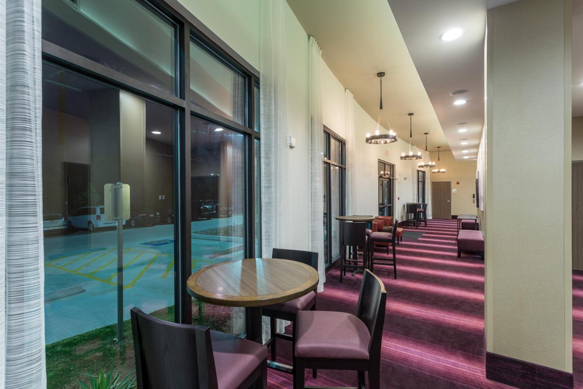 Holiday Inn San Marcos Convention Center by IHG photo 42