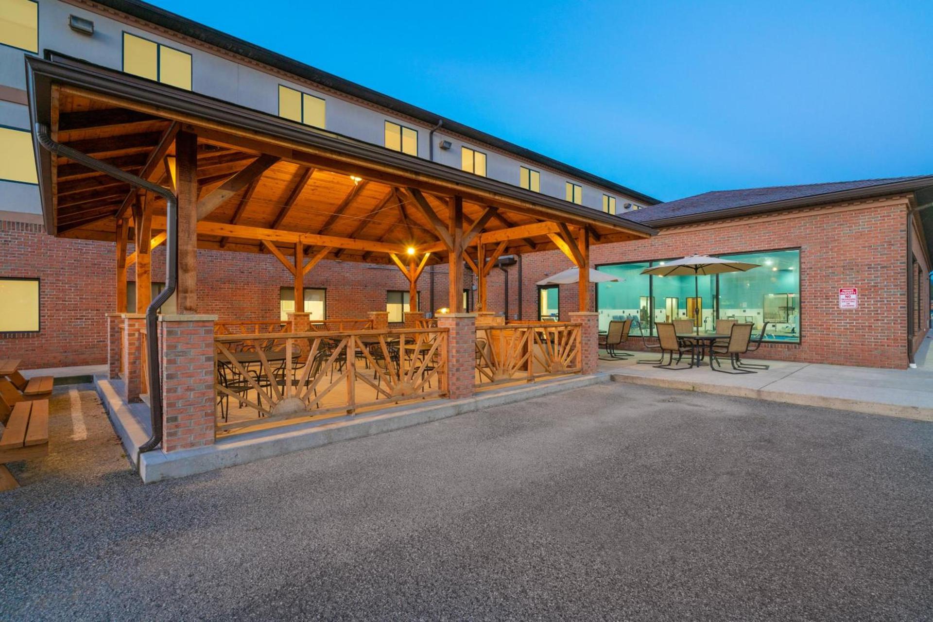 Holiday Inn Express Hotel & Suites Elkins by IHG photo 15