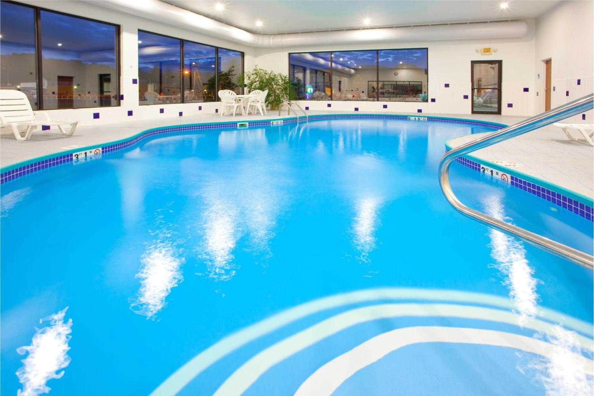 Holiday Inn Express Hotel & Suites Elkins by IHG photo 19