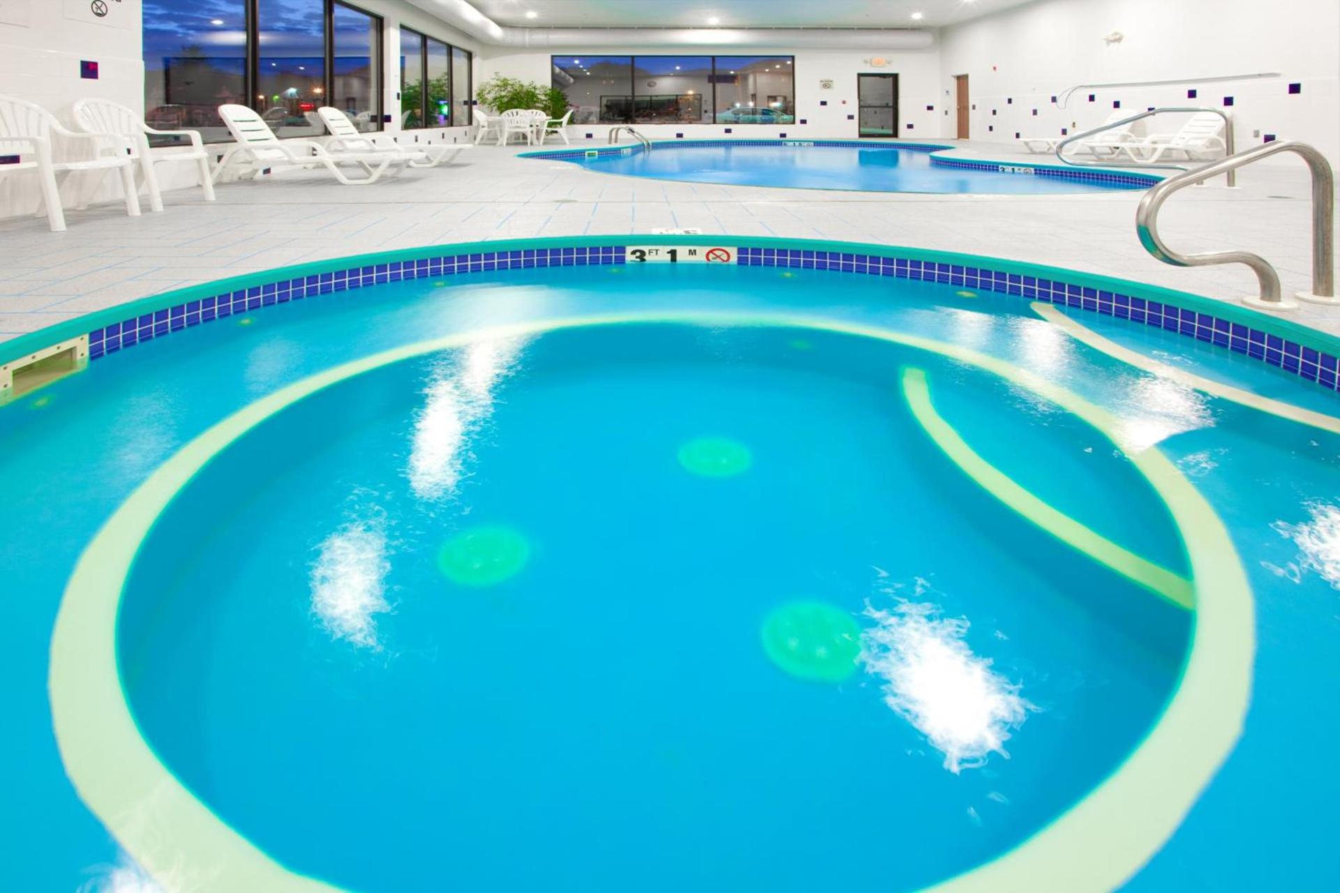 Holiday Inn Express Hotel & Suites Elkins by IHG photo 27