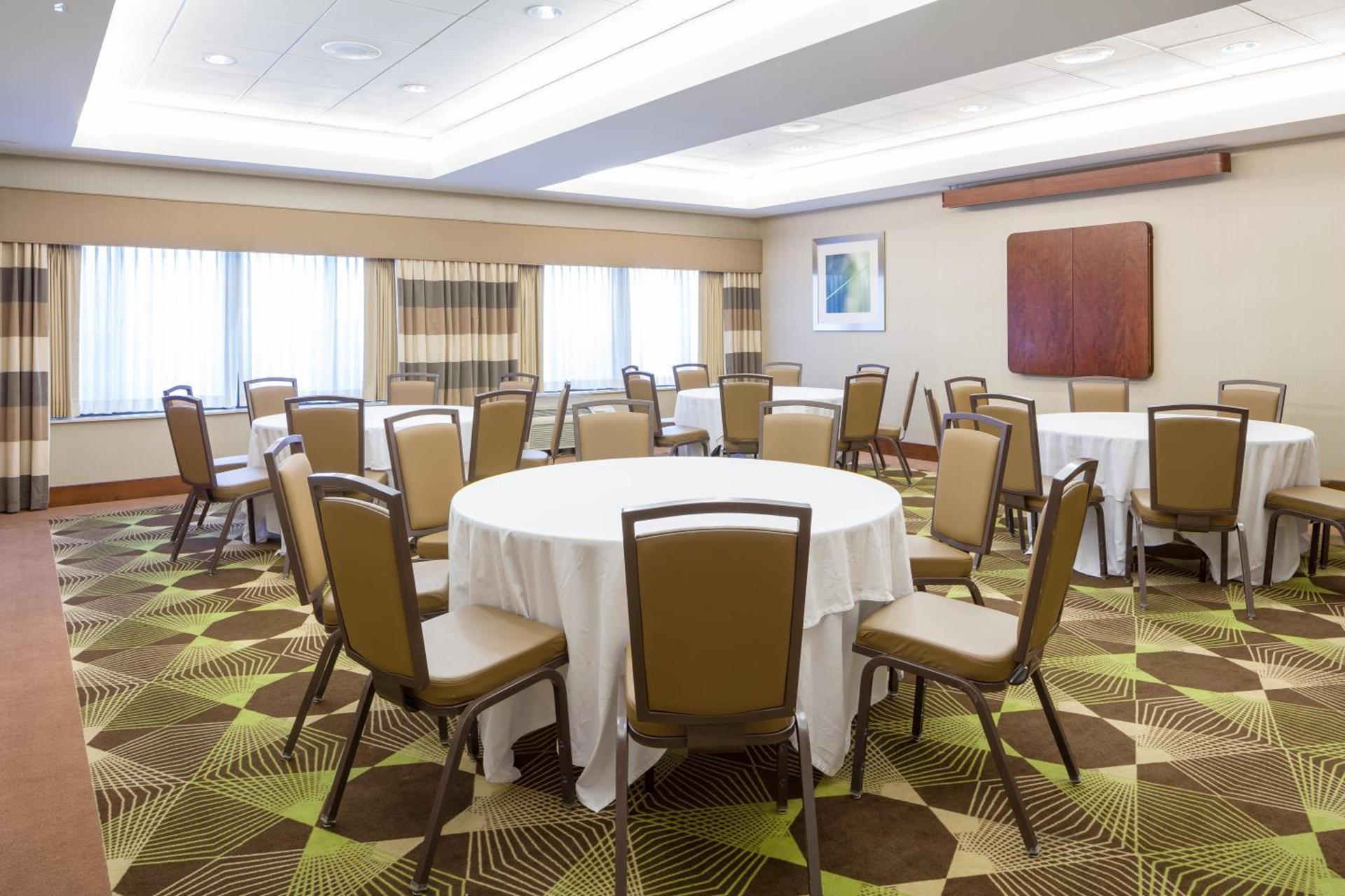 Holiday Inn Manchester Airport by IHG photo 20