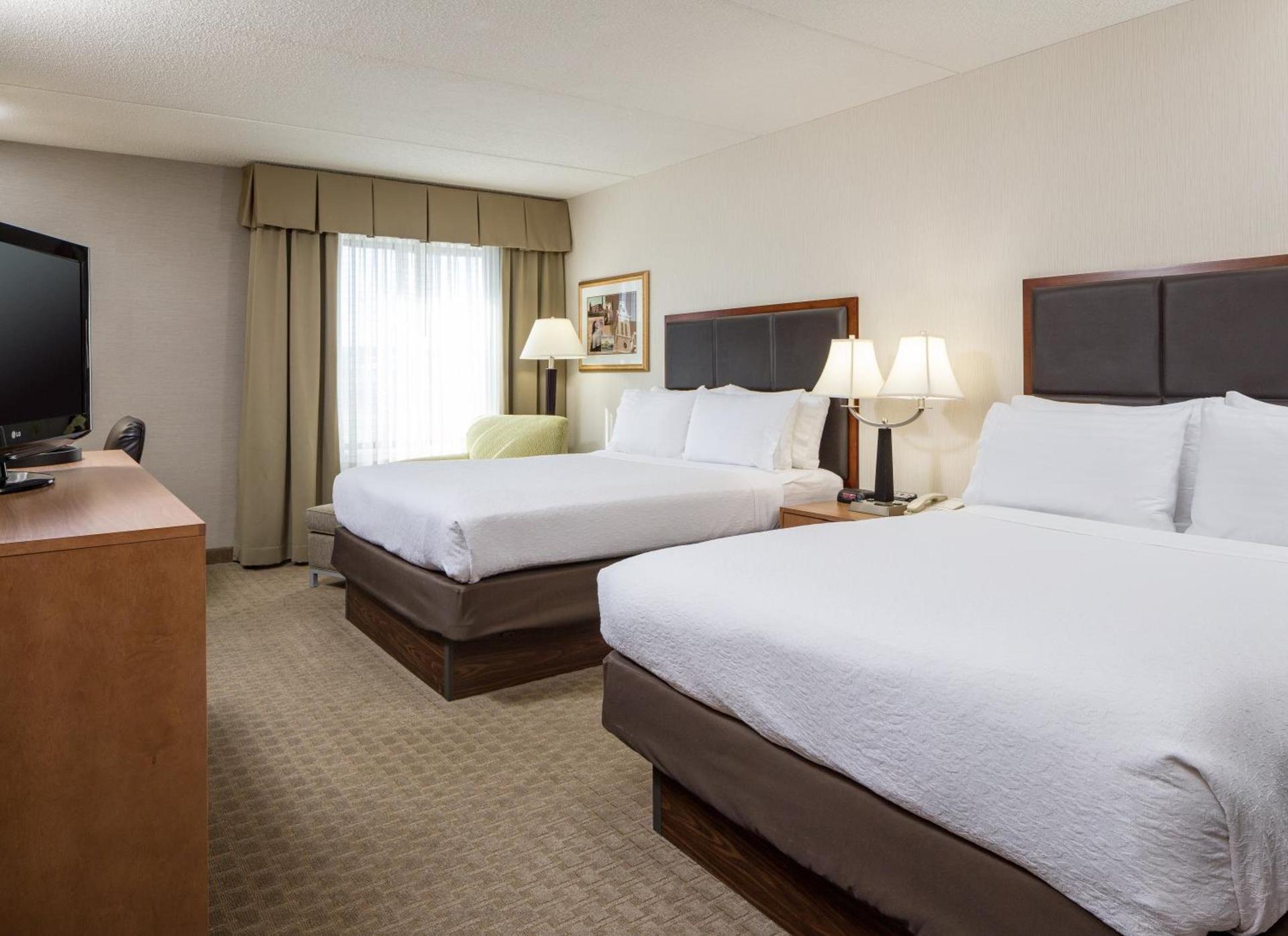 Holiday Inn Manchester Airport by IHG photo 41