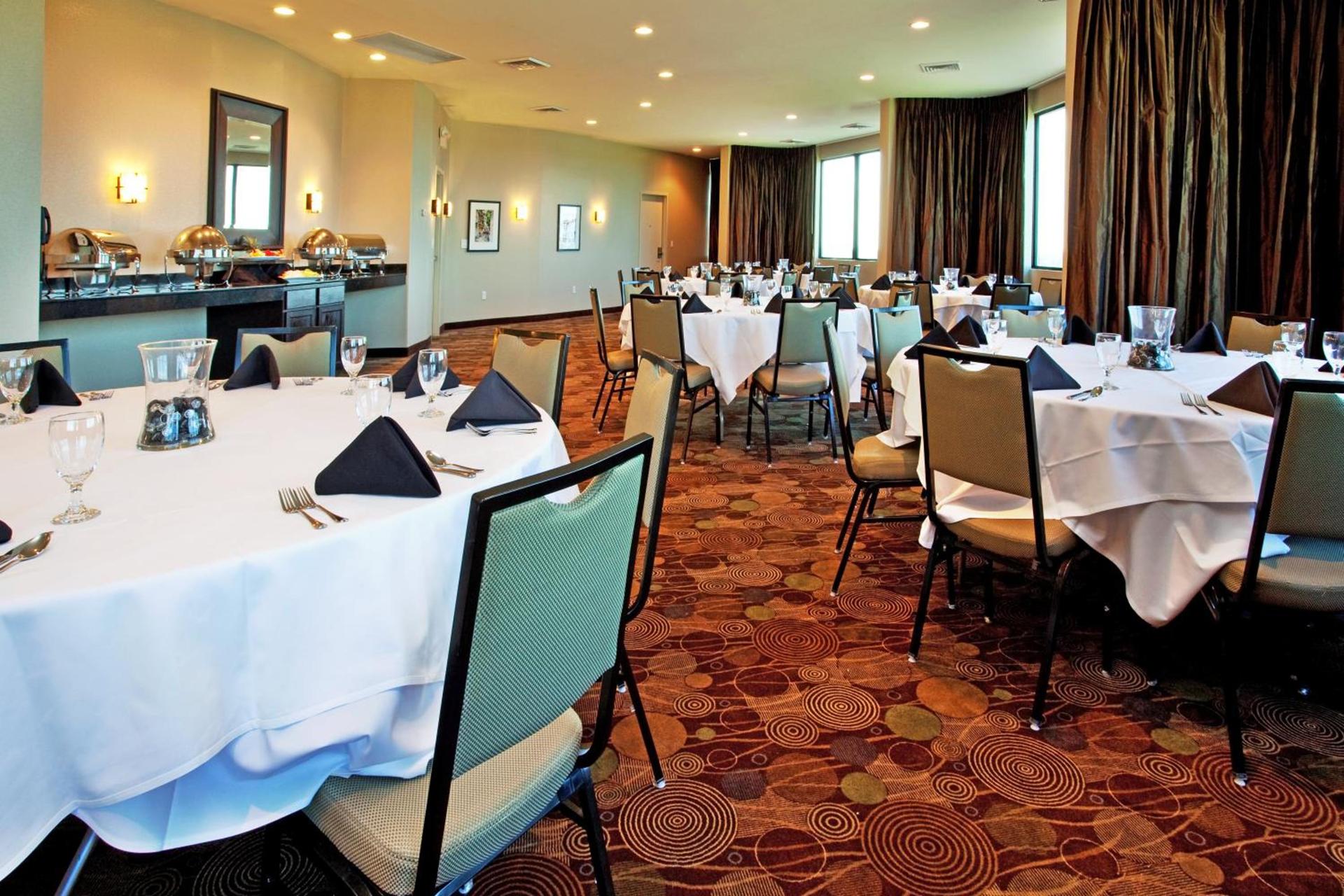 Holiday Inn New Orleans West Bank Tower by IHG photo 7