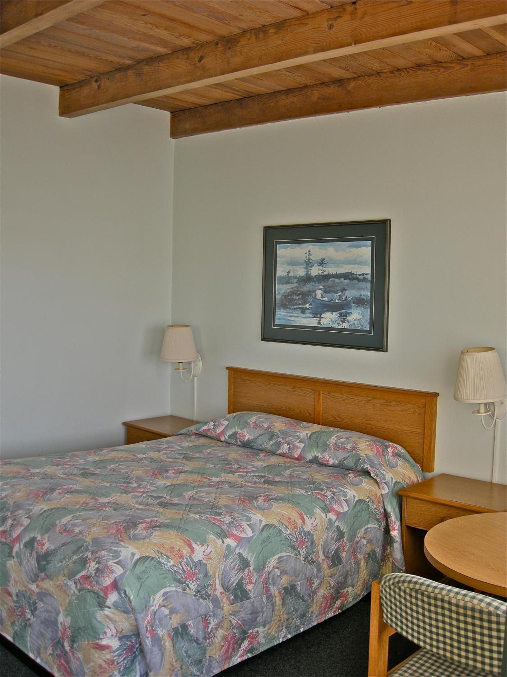 Azalea Lodge photo 6
