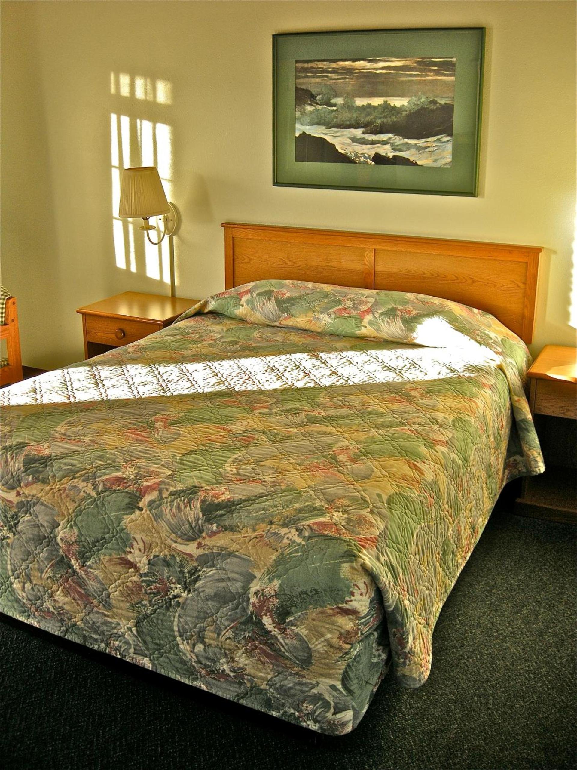 Azalea Lodge photo 7