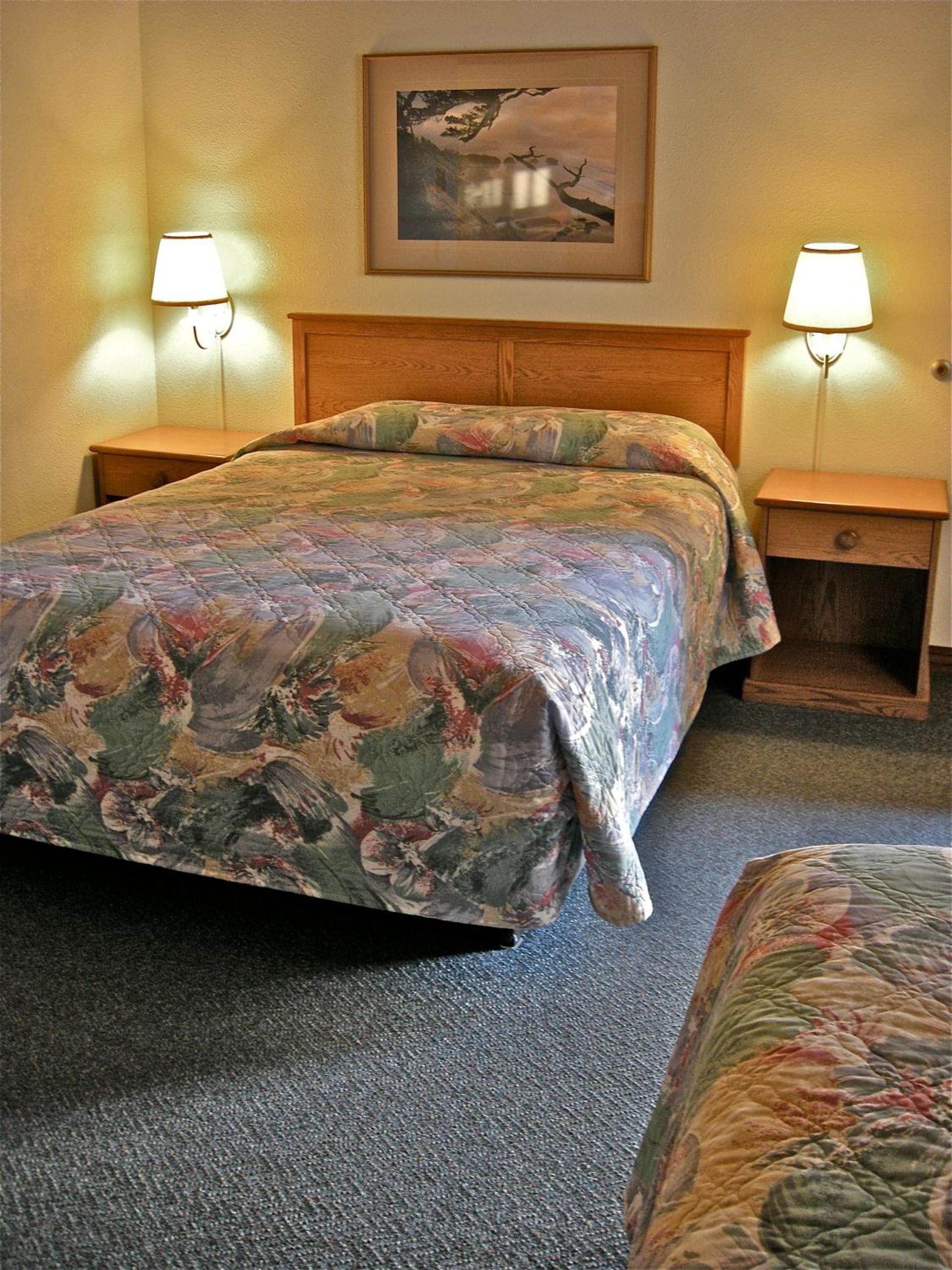 Azalea Lodge photo 26