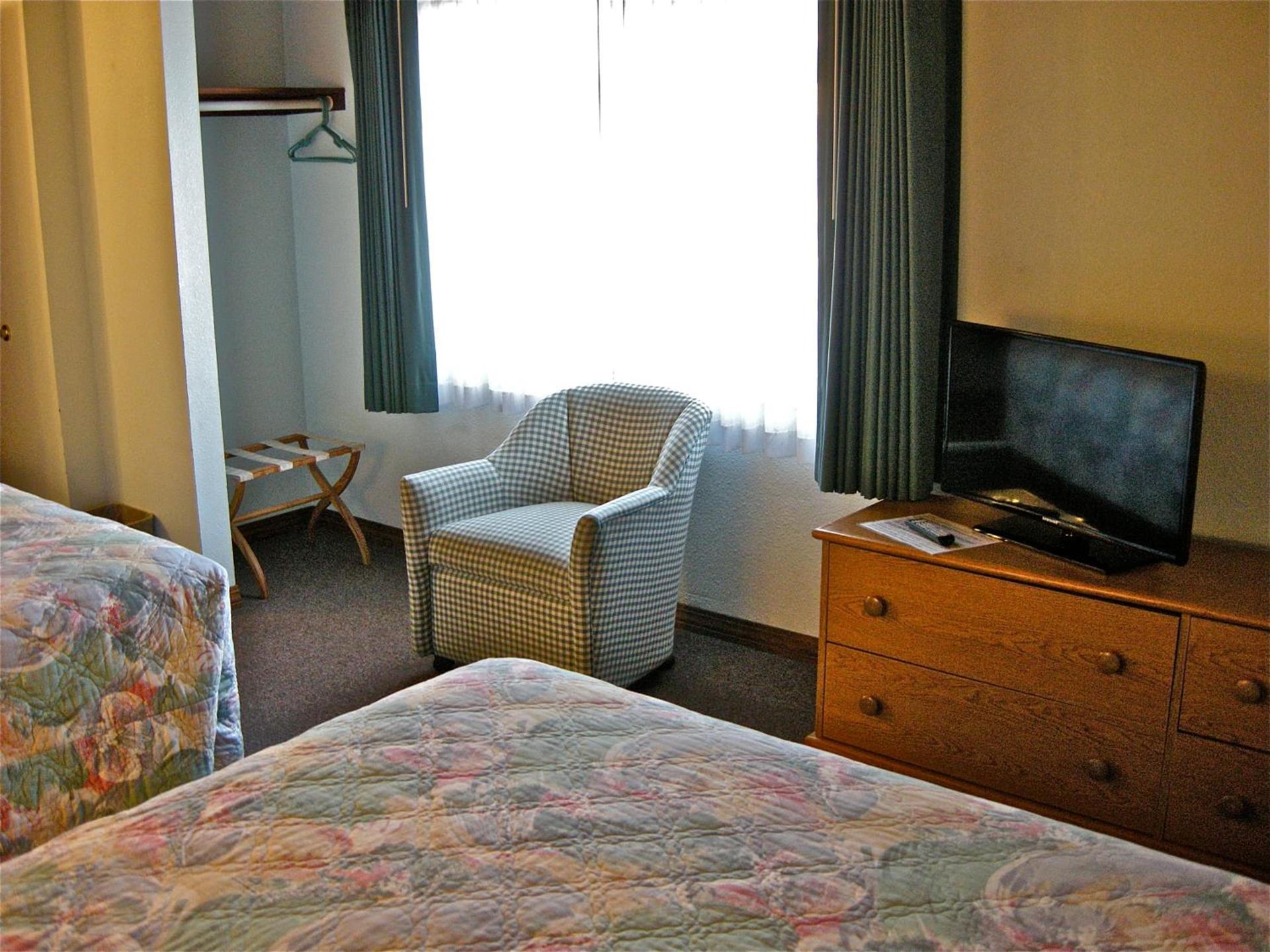 Azalea Lodge photo 30