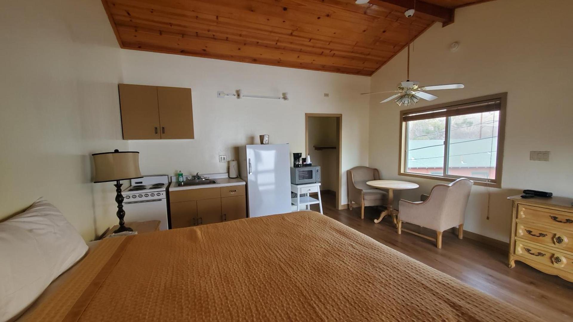 Kernville Inn photo 28