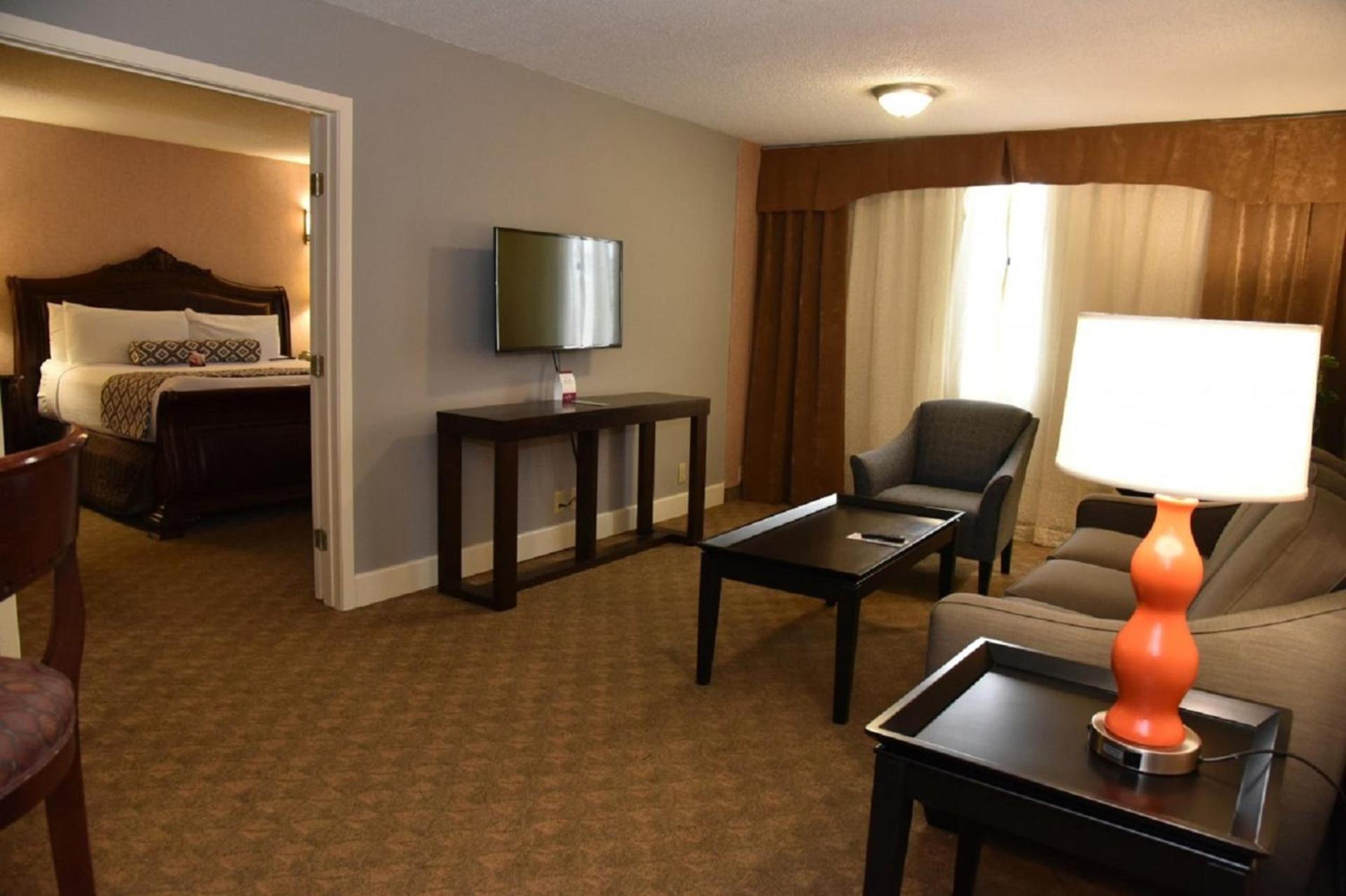 Wyndham Houston near NRG Park - Medical Center photo 65