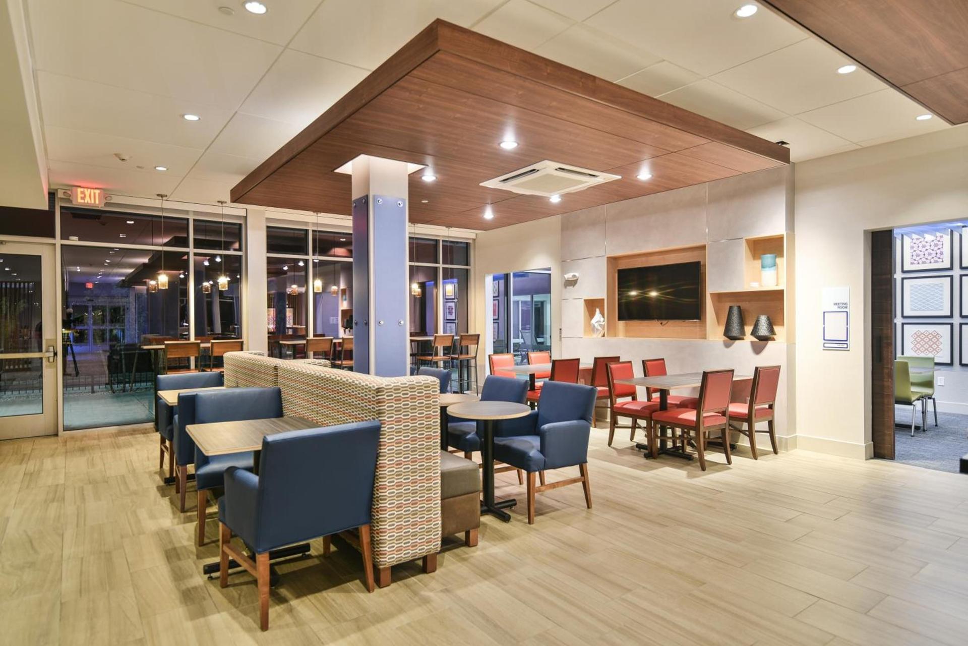 Holiday Inn Express & Suites Lehi - Thanksgiving Point by IHG photo 11