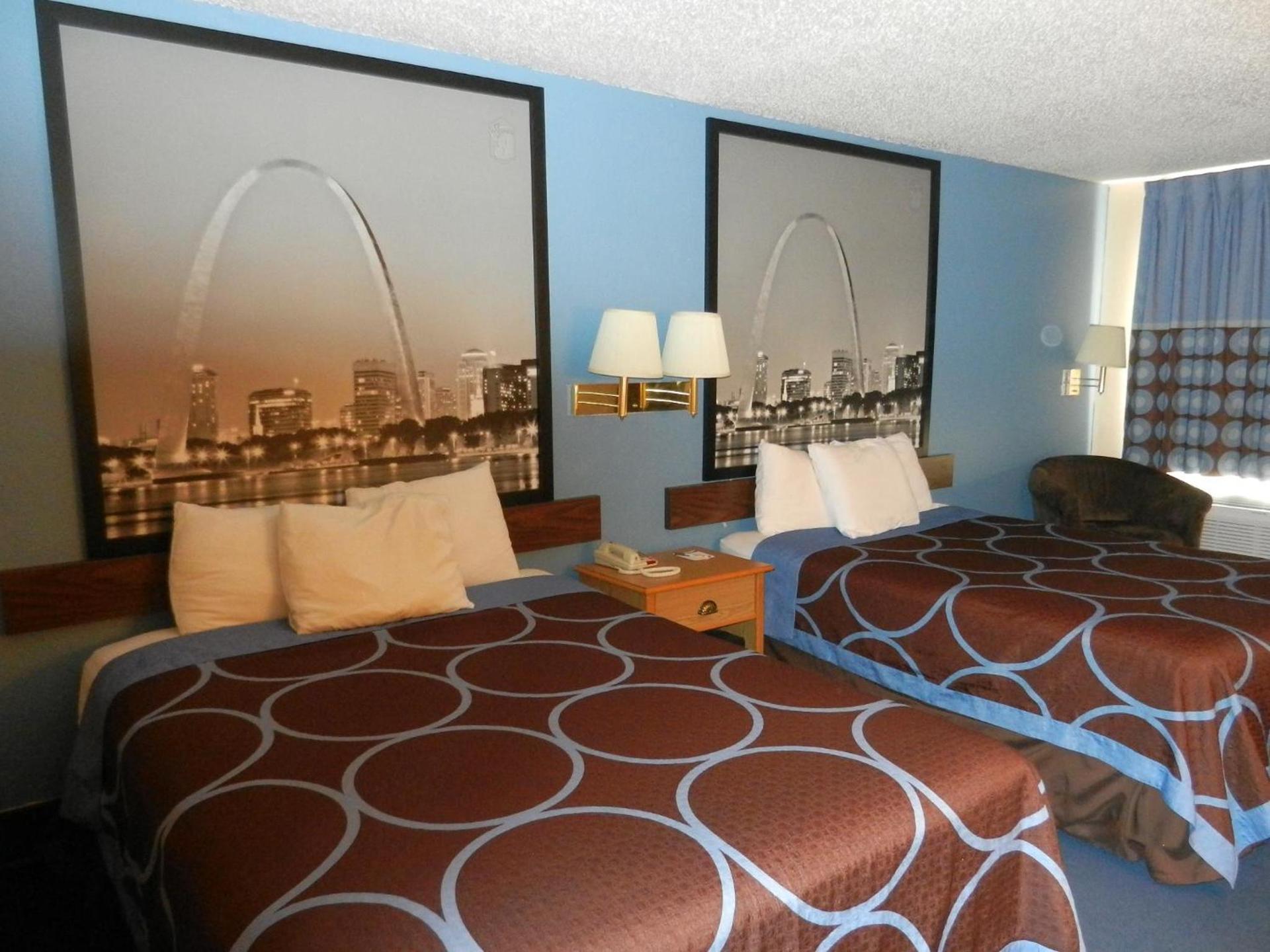 Super 8 by Wyndham Potosi photo 18