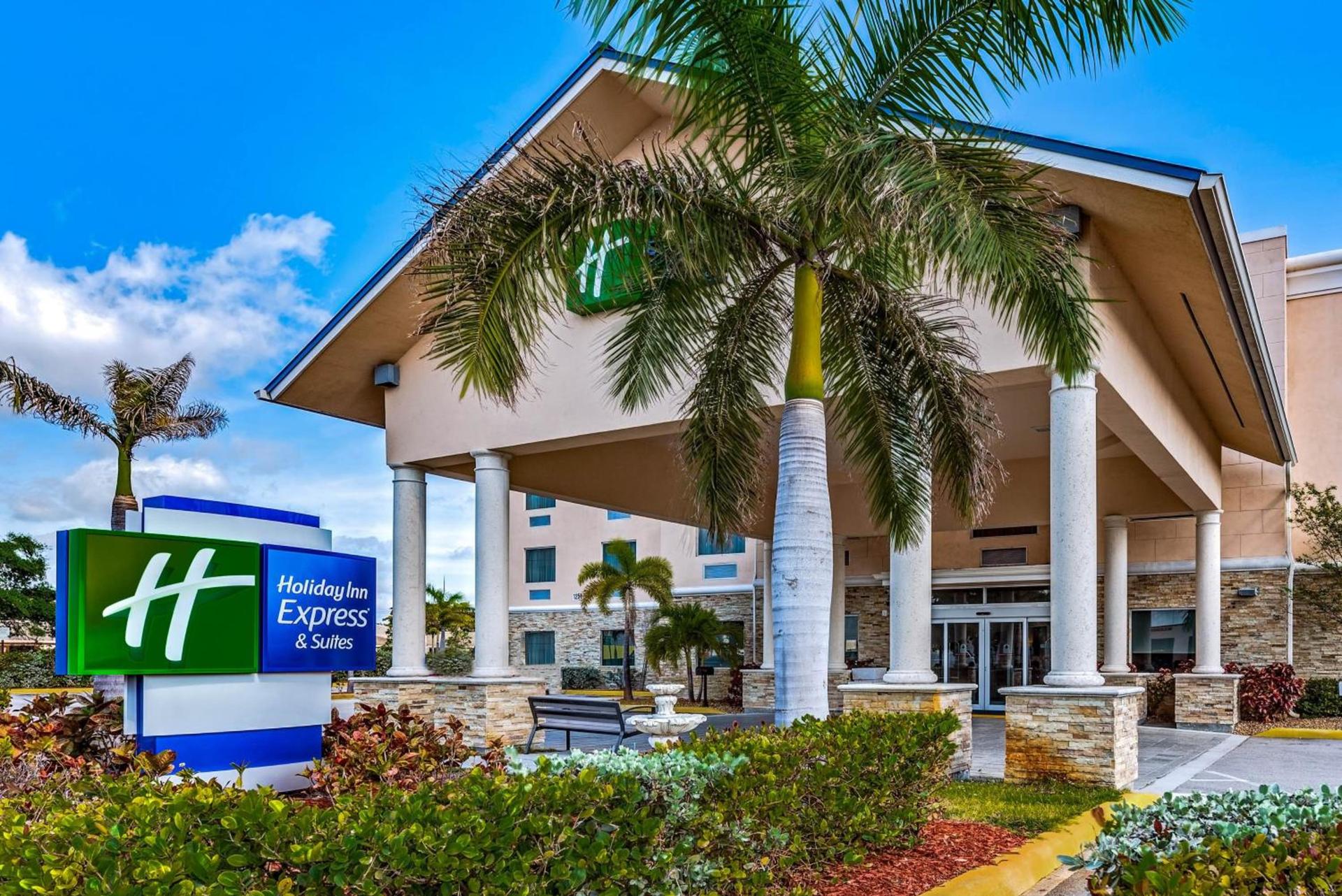 Holiday Inn Express & Suites Lantana by IHG photo 19