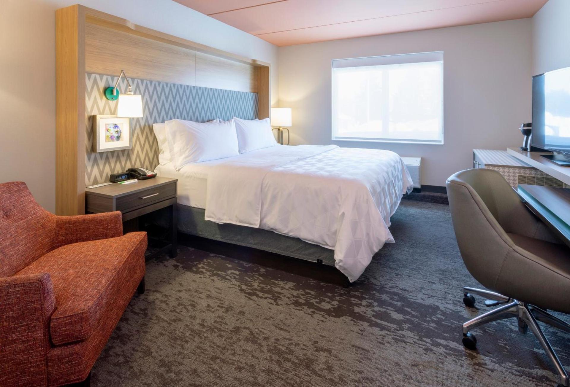 Holiday Inn Marquette by IHG photo 33