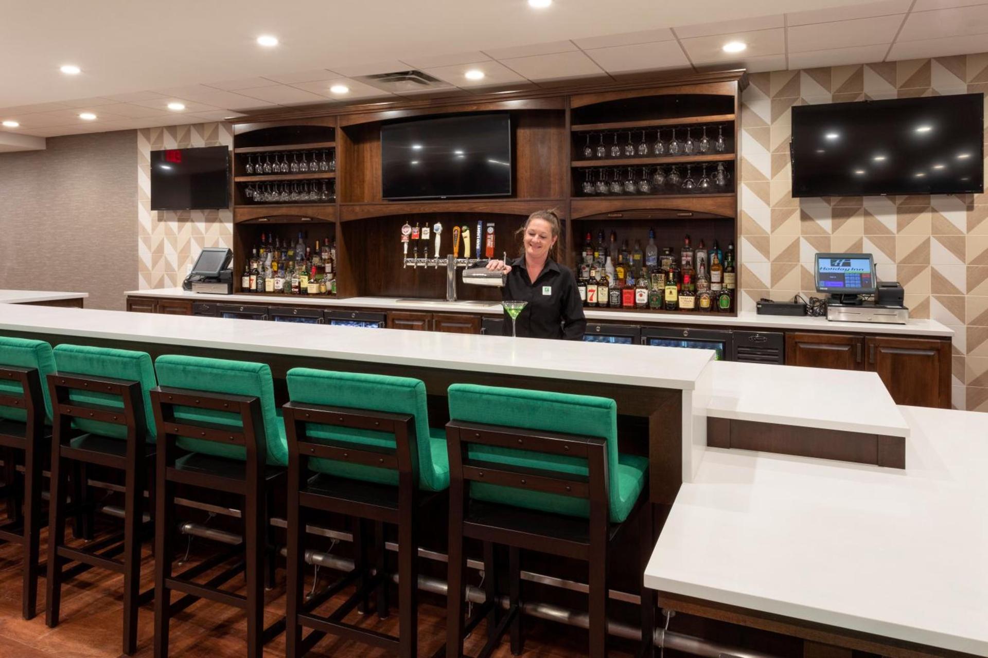 Holiday Inn Marquette by IHG photo 56