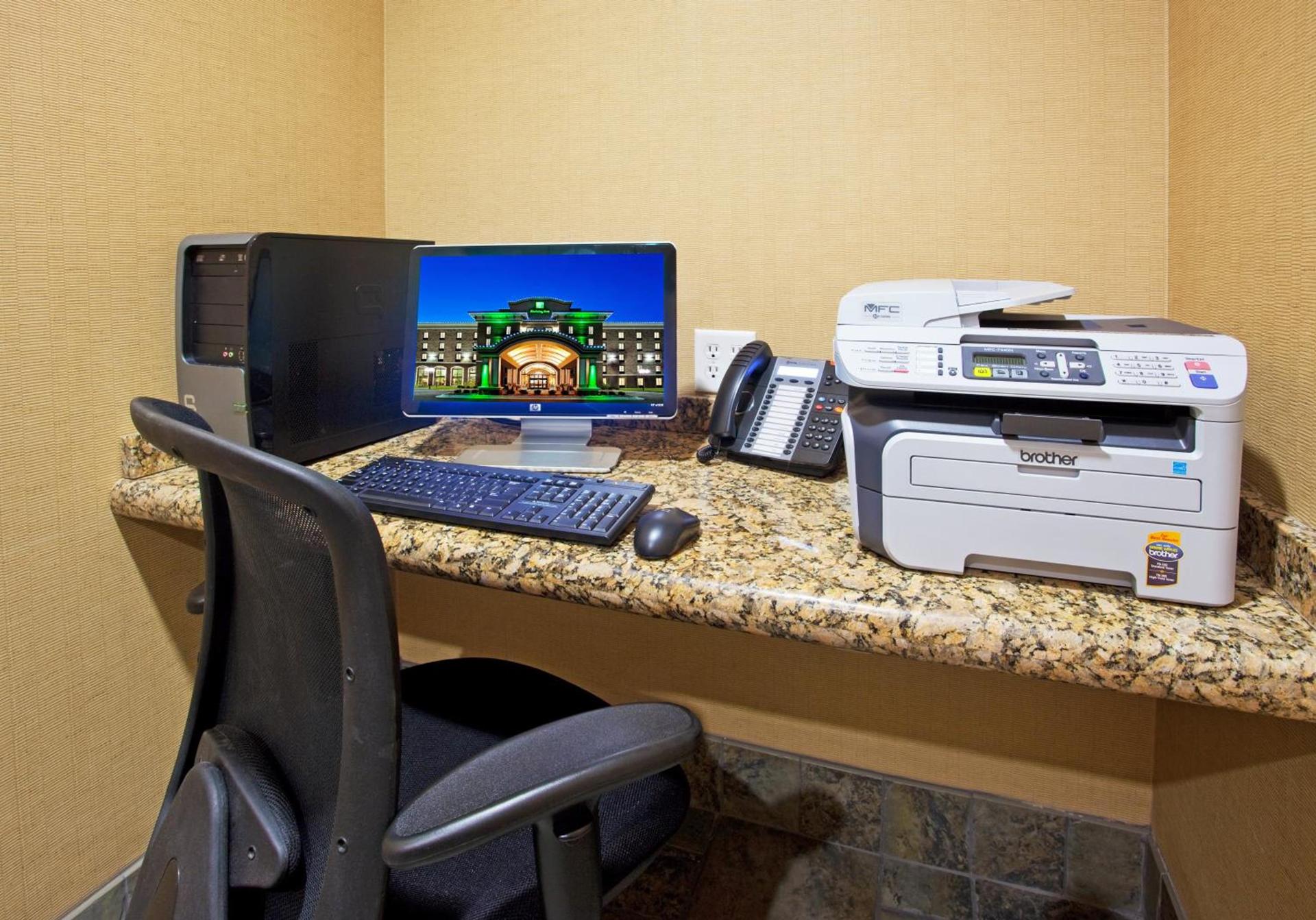 Holiday Inn Midland by IHG photo 8