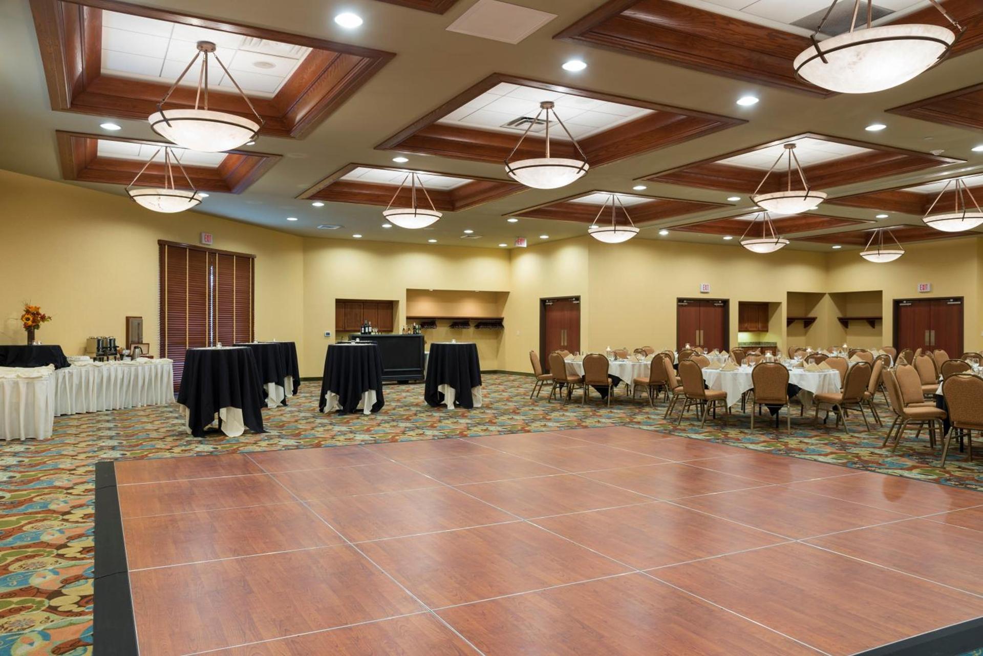 Holiday Inn Midland by IHG photo 5