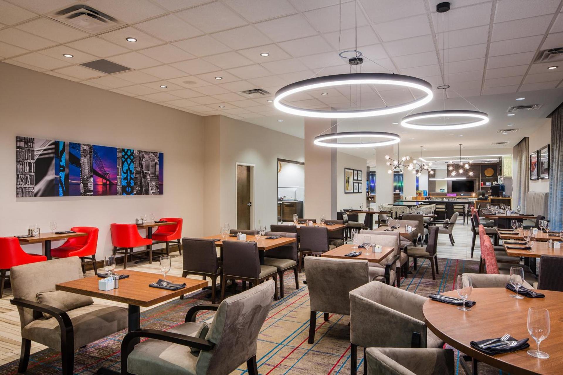 Crowne Plaza Memphis Downtown by IHG photo 23