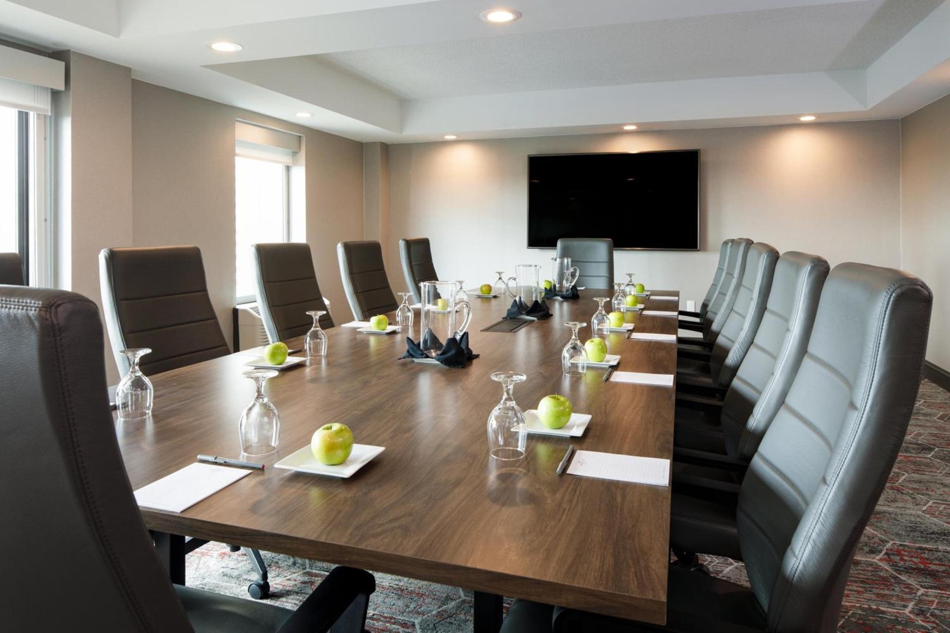 Crowne Plaza Memphis Downtown by IHG photo 14