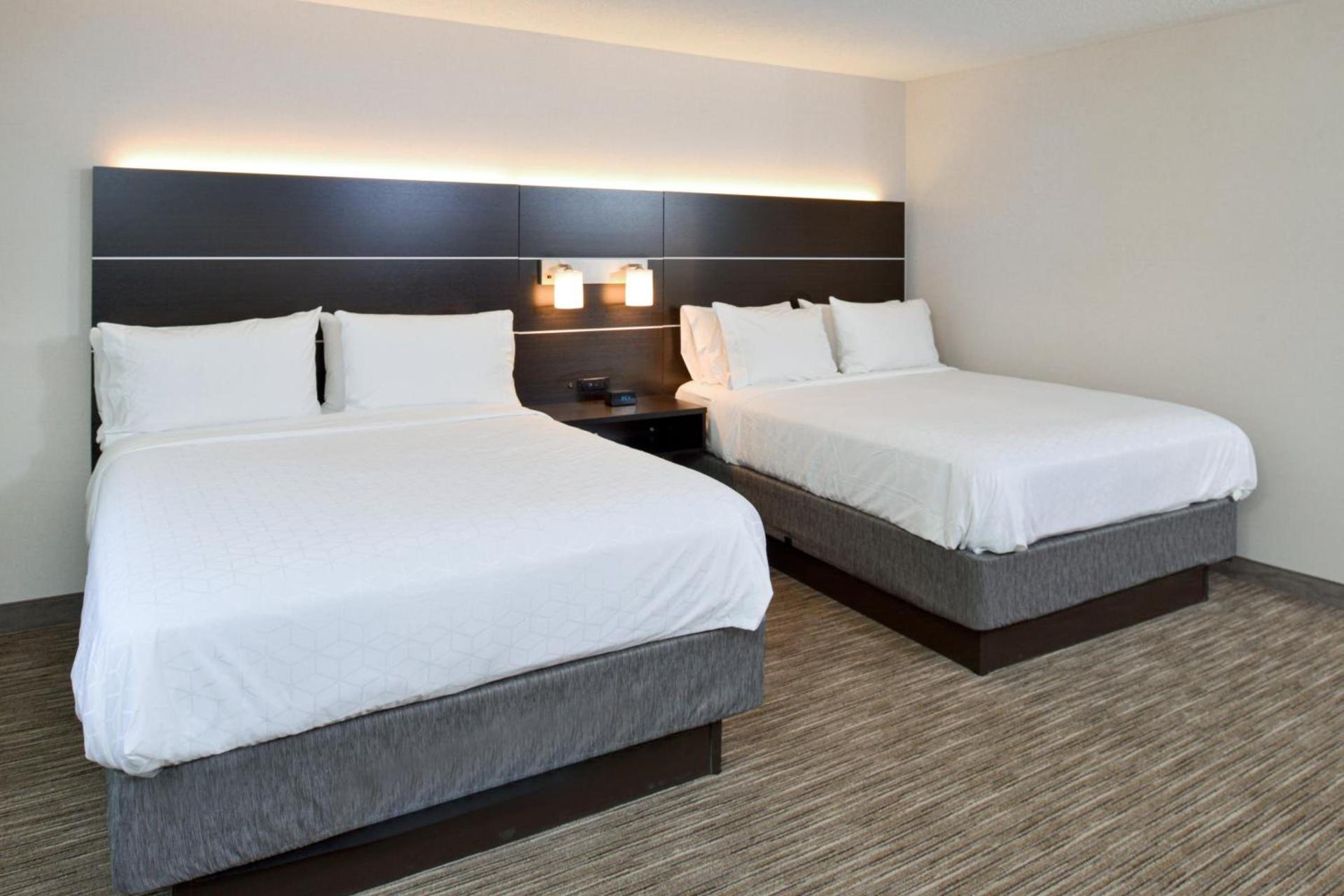 Holiday Inn Express Wixom by IHG photo 55
