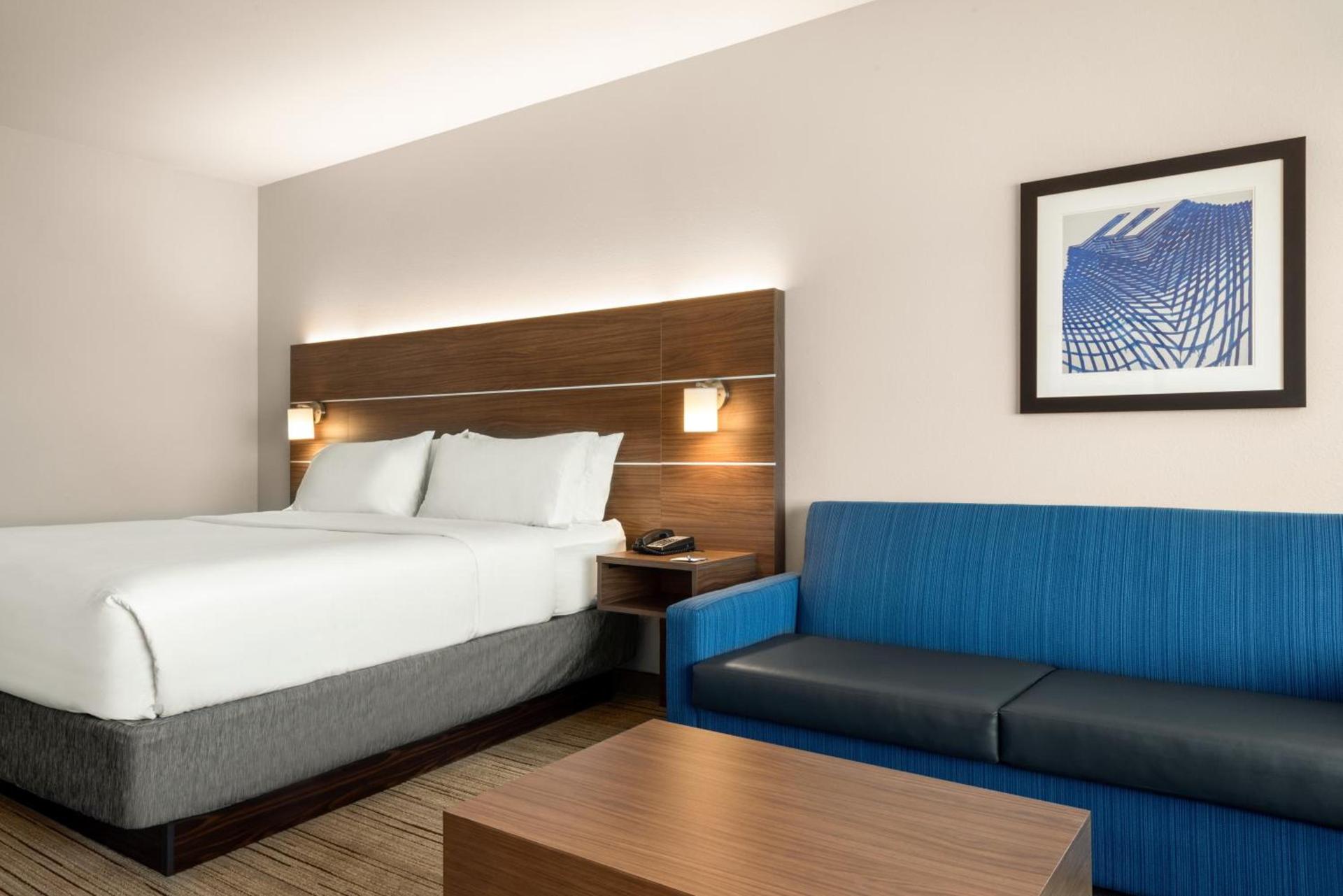 Holiday Inn Express & Suites - West Des Moines - Jordan Creek by IHG photo 29