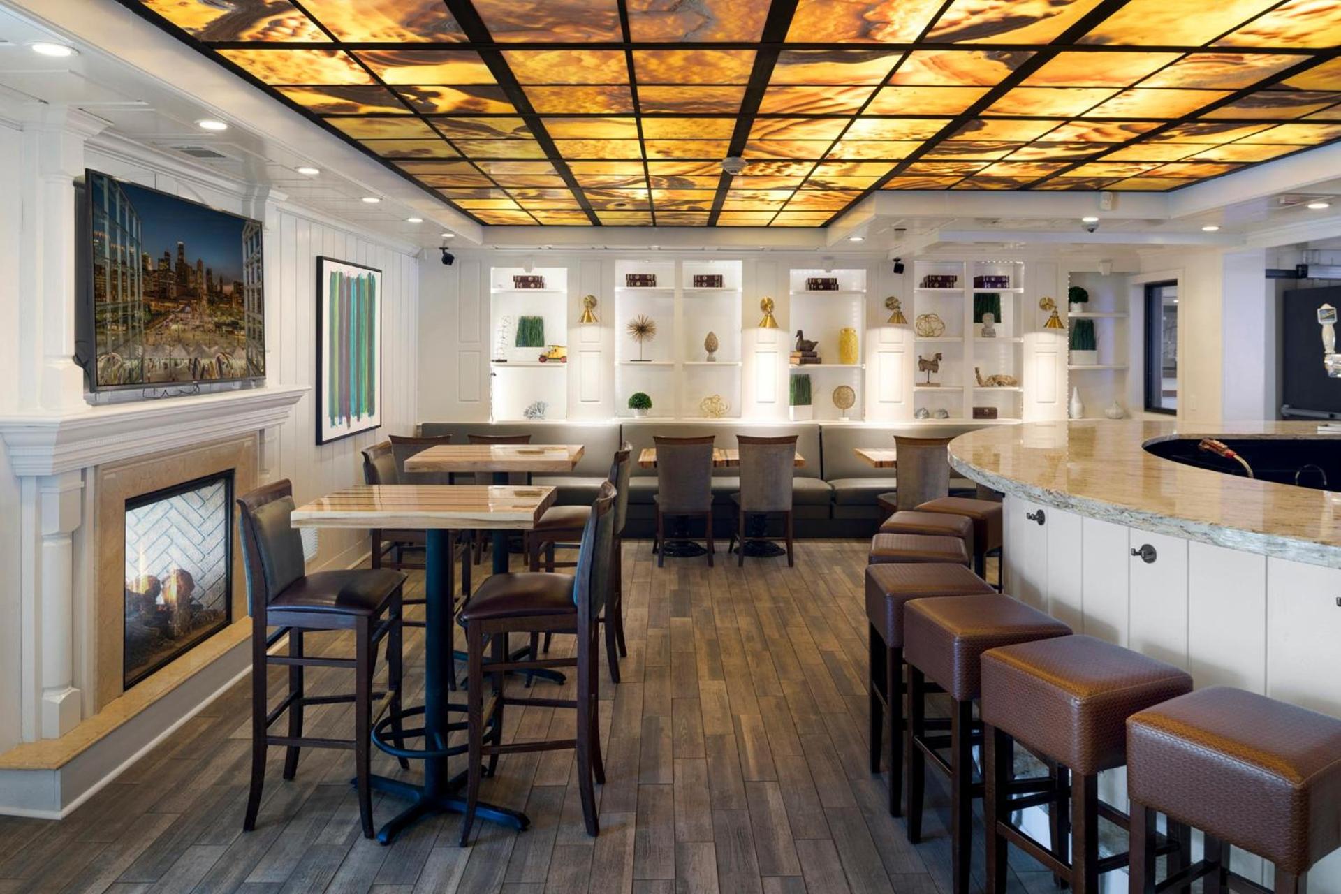 Holiday Inn - Bloomington W MSP Airport Area by IHG photo 3