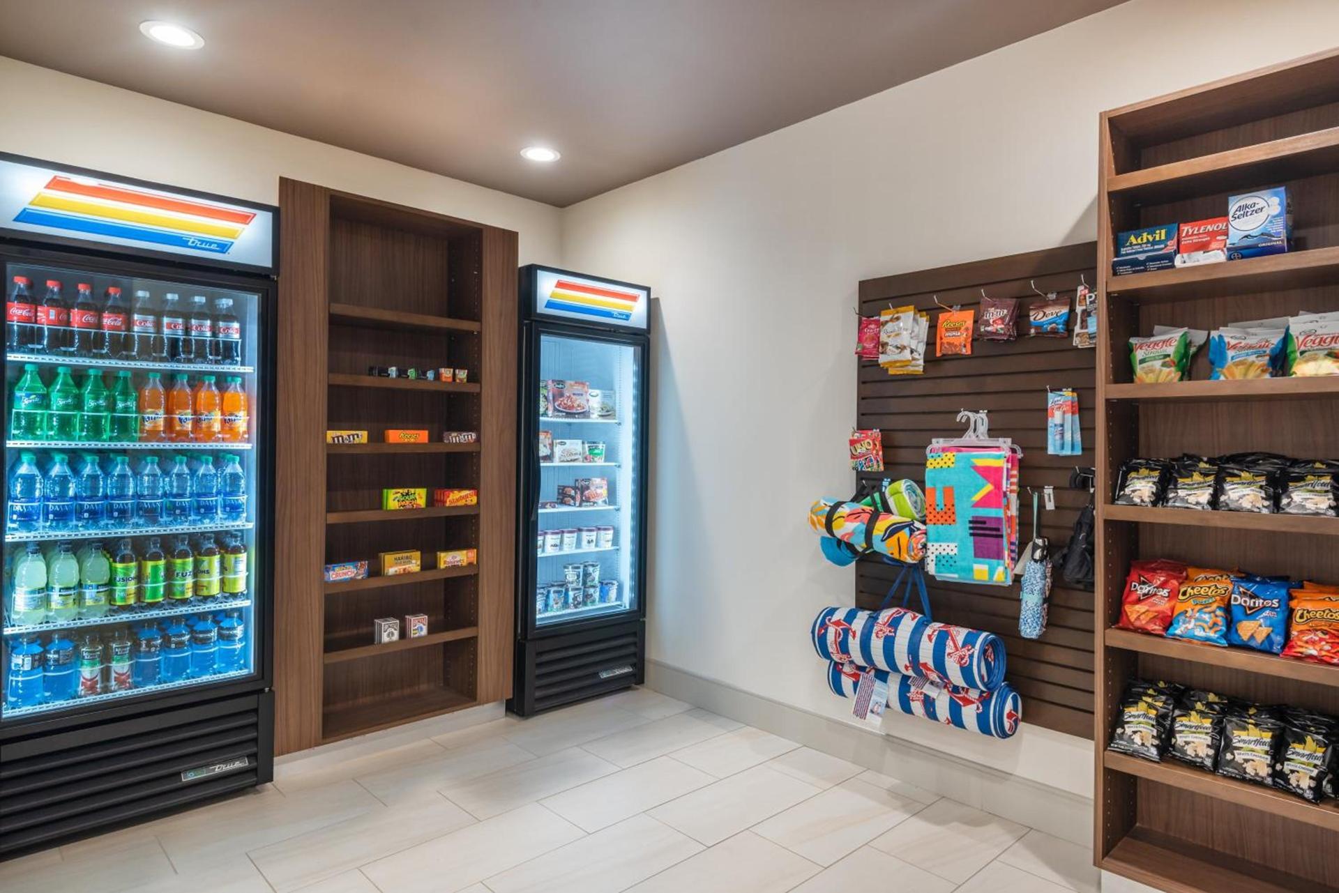 Holiday Inn Express & Suites - Punta Gorda by IHG photo 3