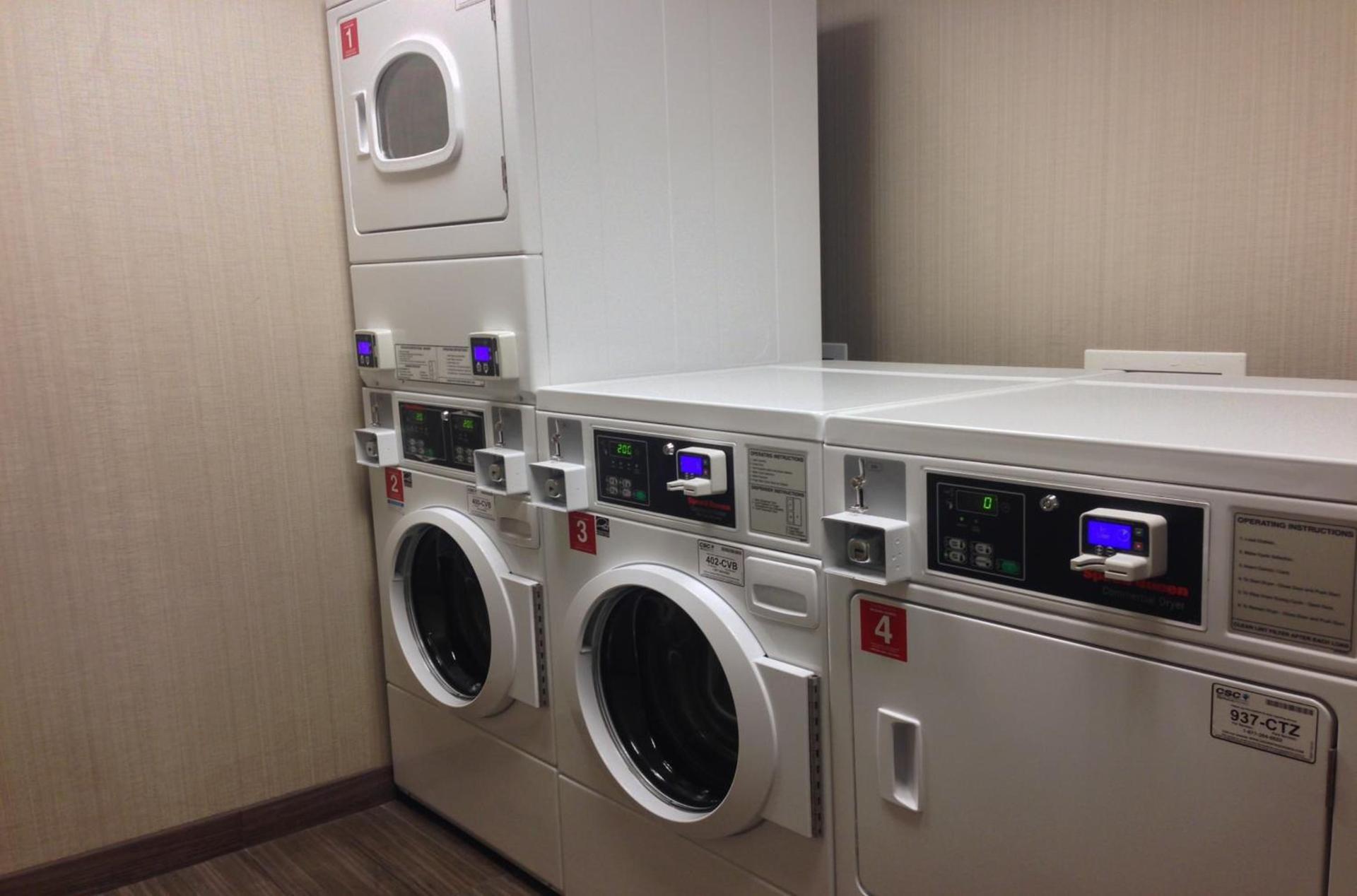 Holiday Inn Milwaukee Riverfront by IHG photo 9
