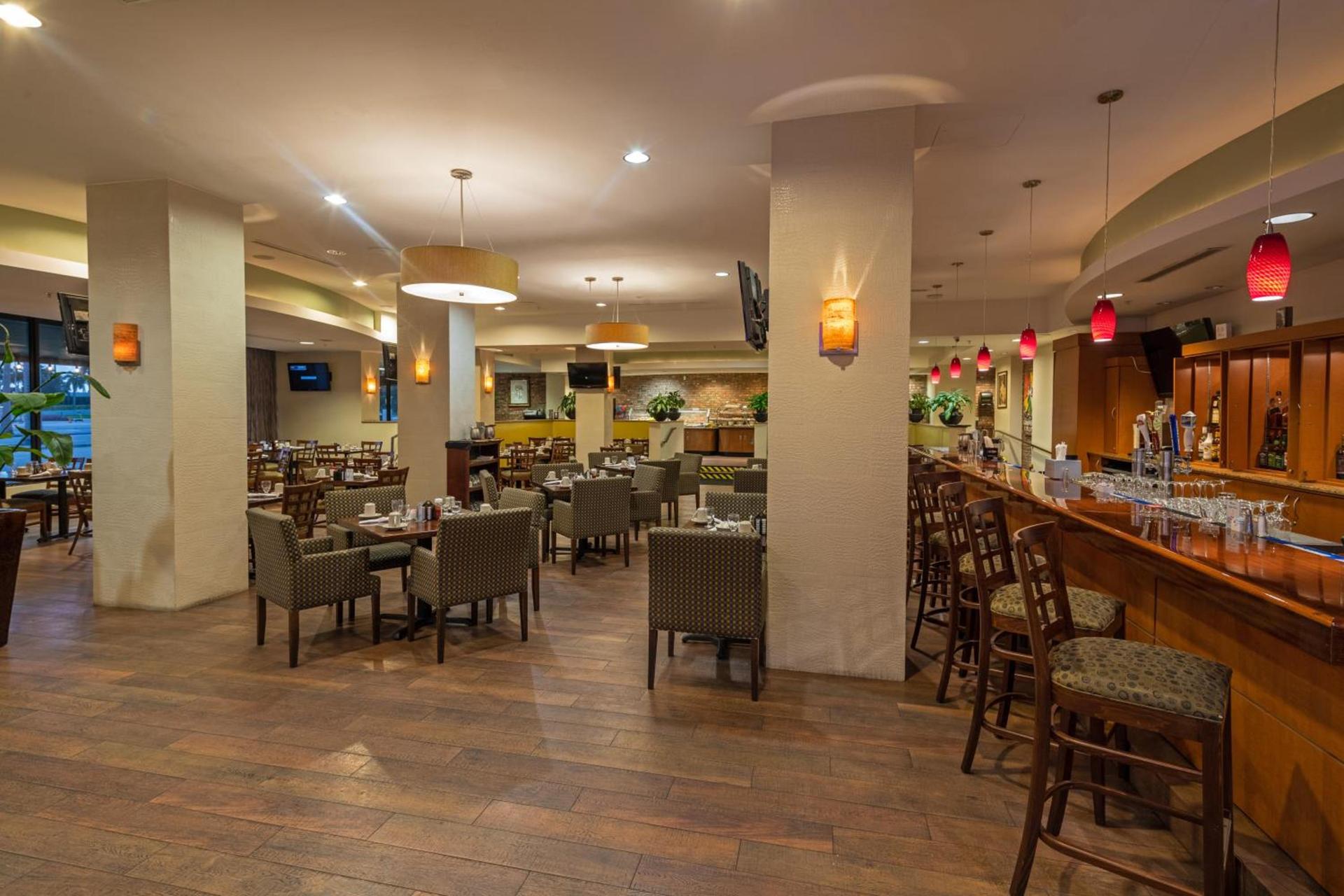 Holiday Inn Hotel Port of Miami-Downtown by IHG photo 32