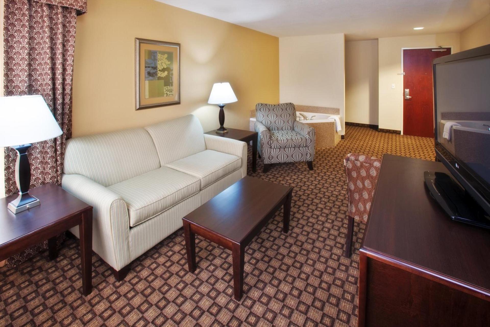 Holiday Inn Quincy by IHG photo 12