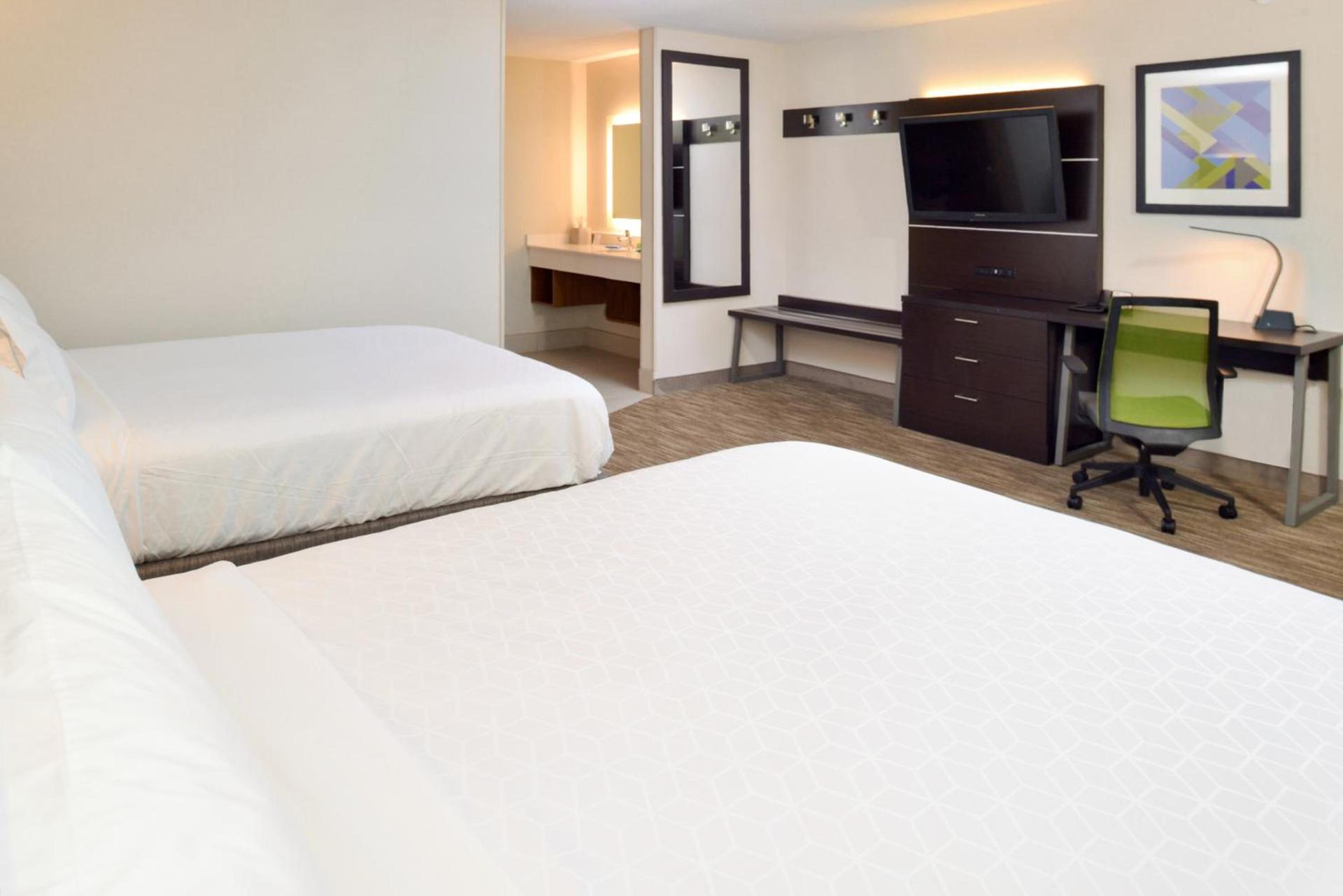 Holiday Inn Express Wixom by IHG photo 26