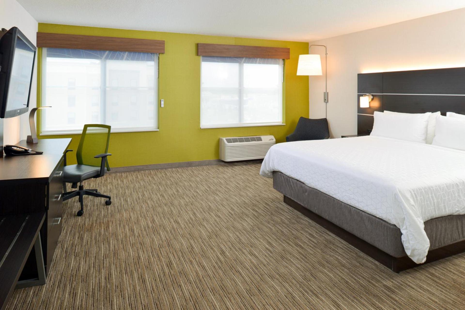 Holiday Inn Express Wixom by IHG photo 39