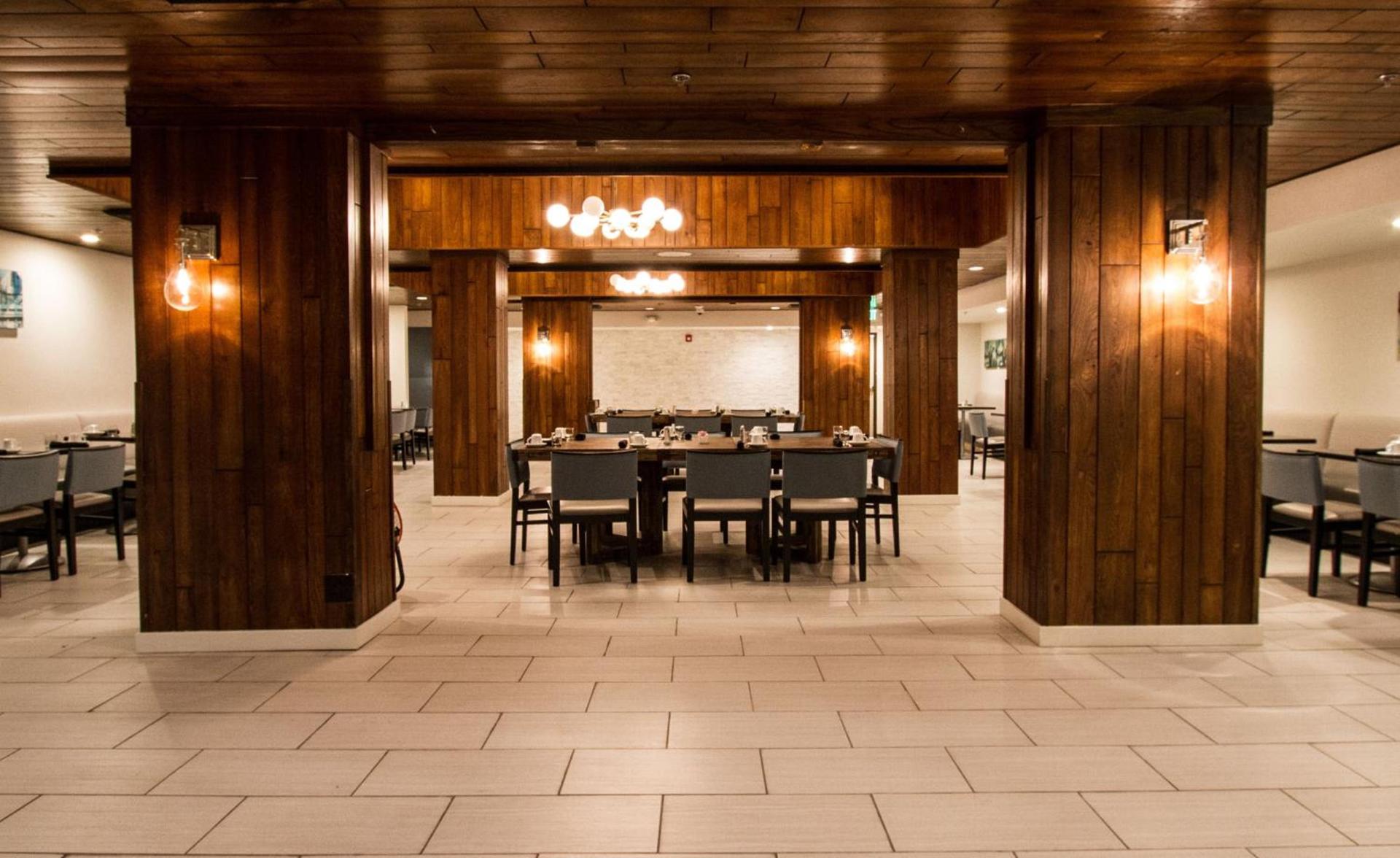Holiday Inn Victorville by IHG photo 46